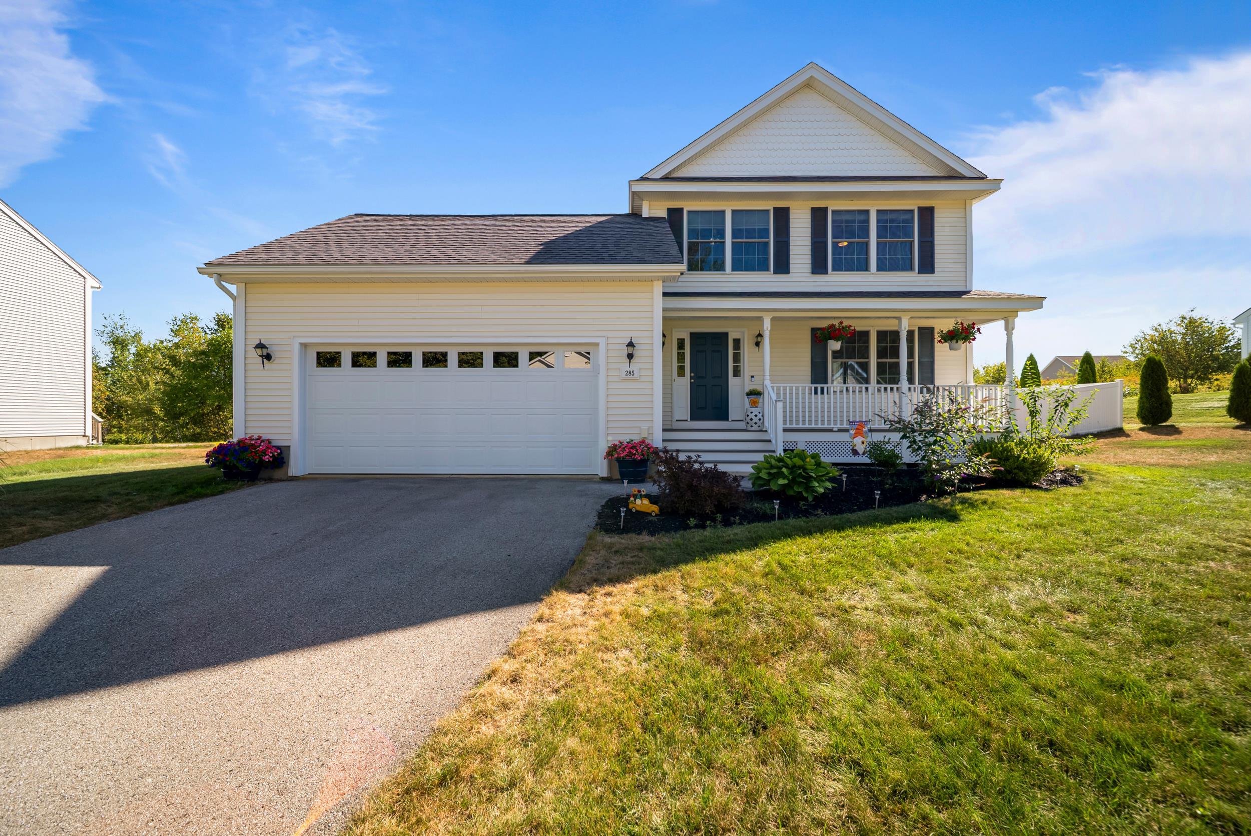 285 University Circle