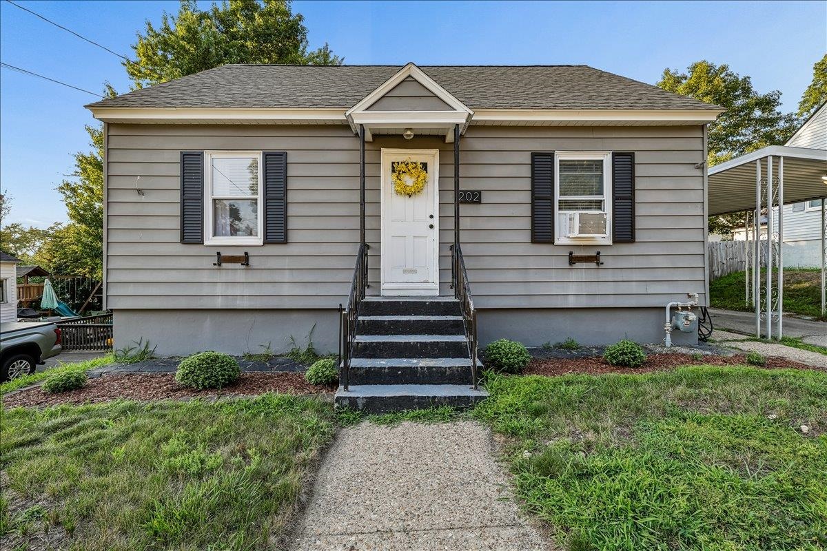 202 Holly Avenue
