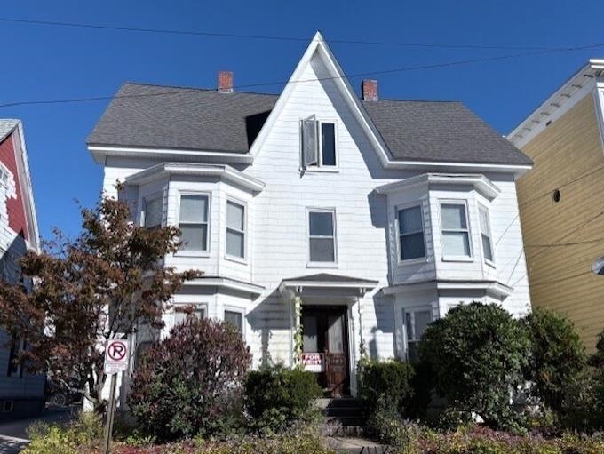 350 Pearl Street Unit: 1st flr