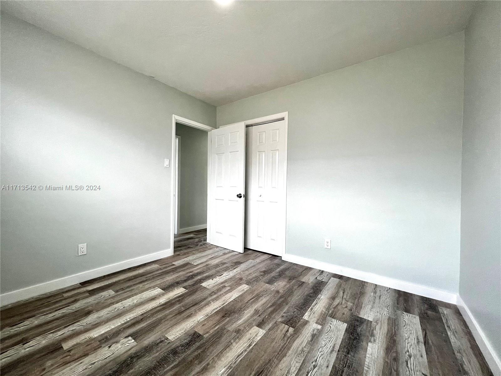 809 NW 7th Ave # 4