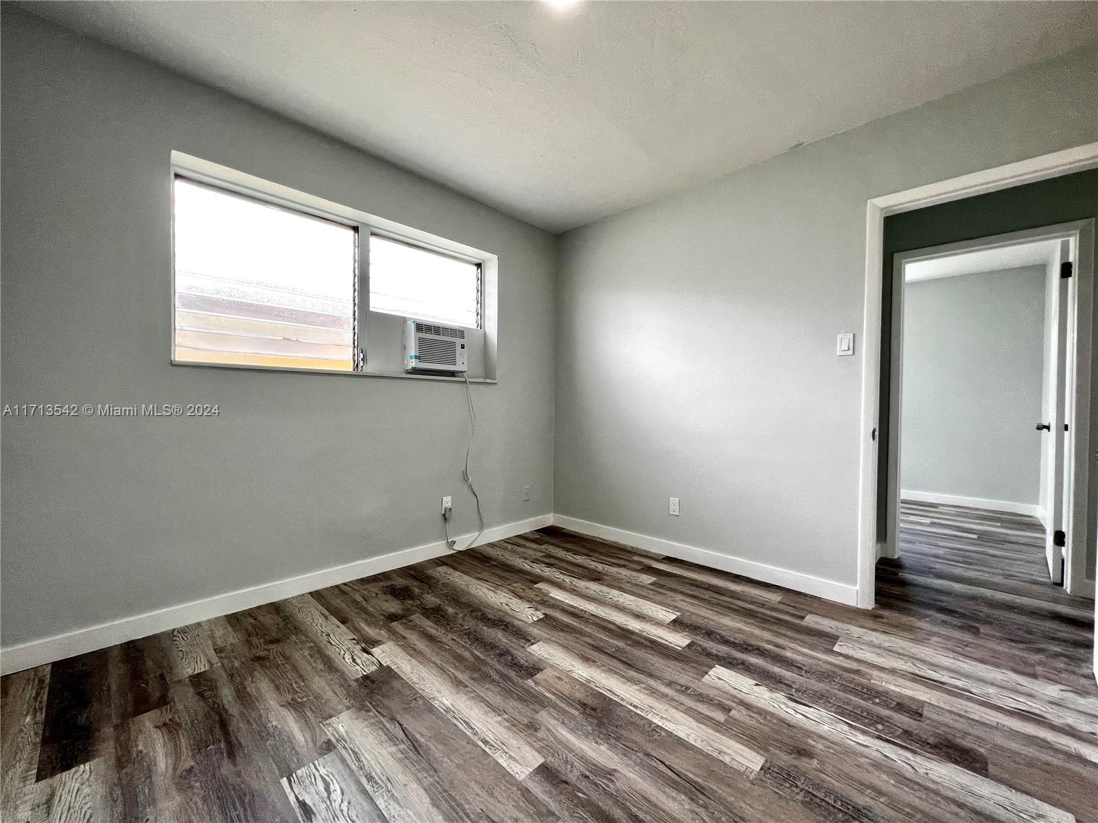 809 NW 7th Ave # 4