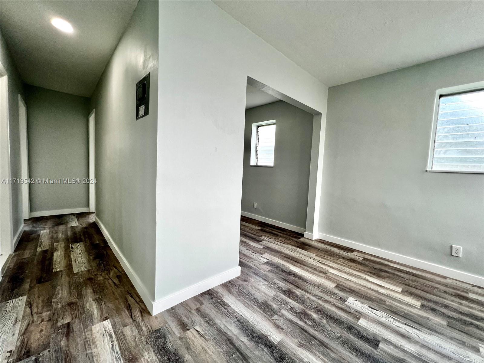 809 NW 7th Ave # 4