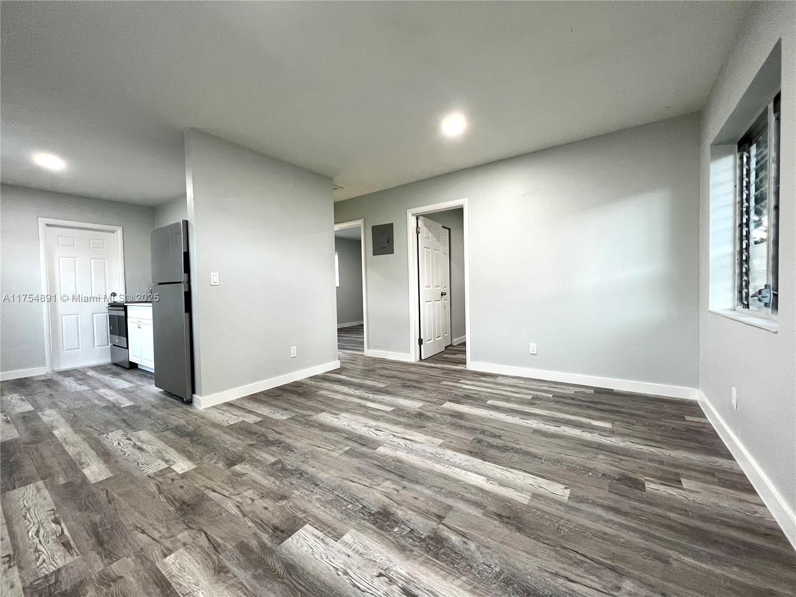 814 NW 7th Ter # 4