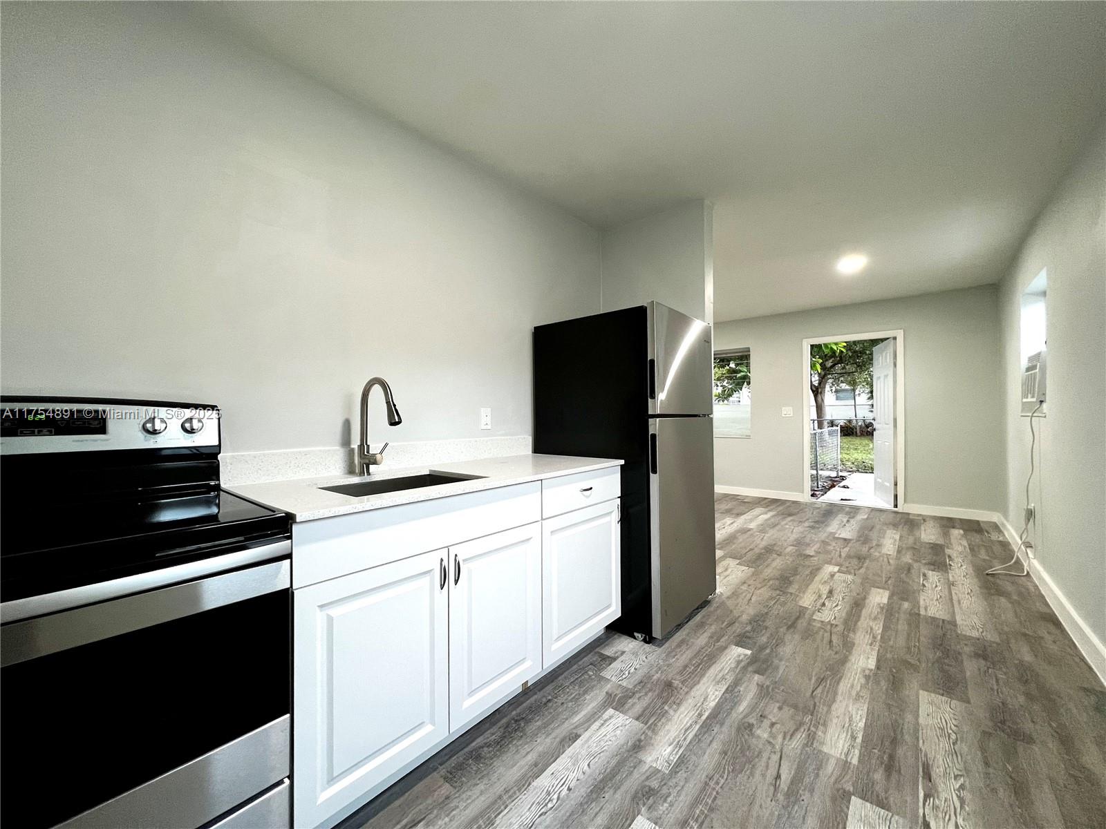 814 NW 7th Ter # 4