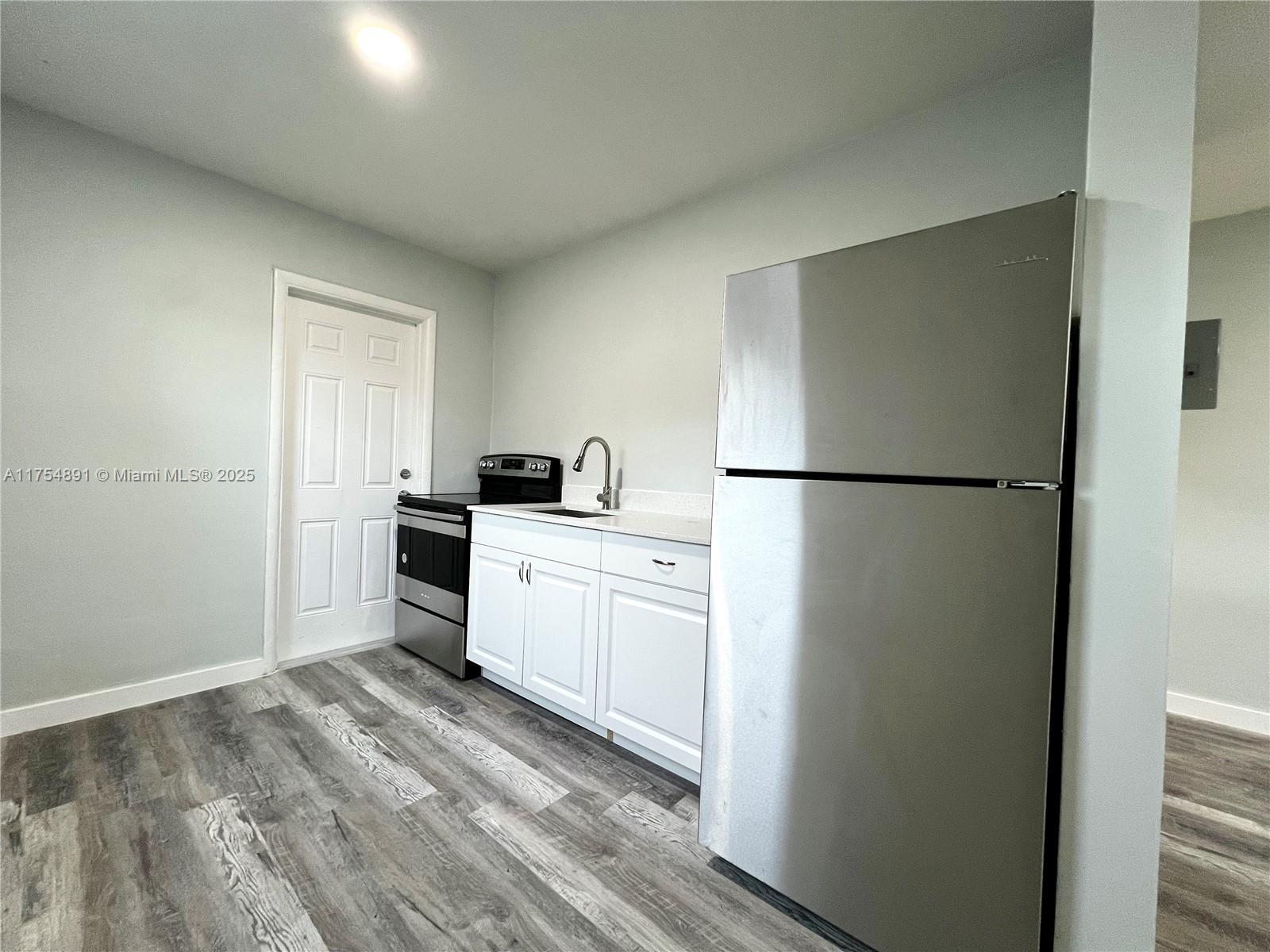 814 NW 7th Ter # 4