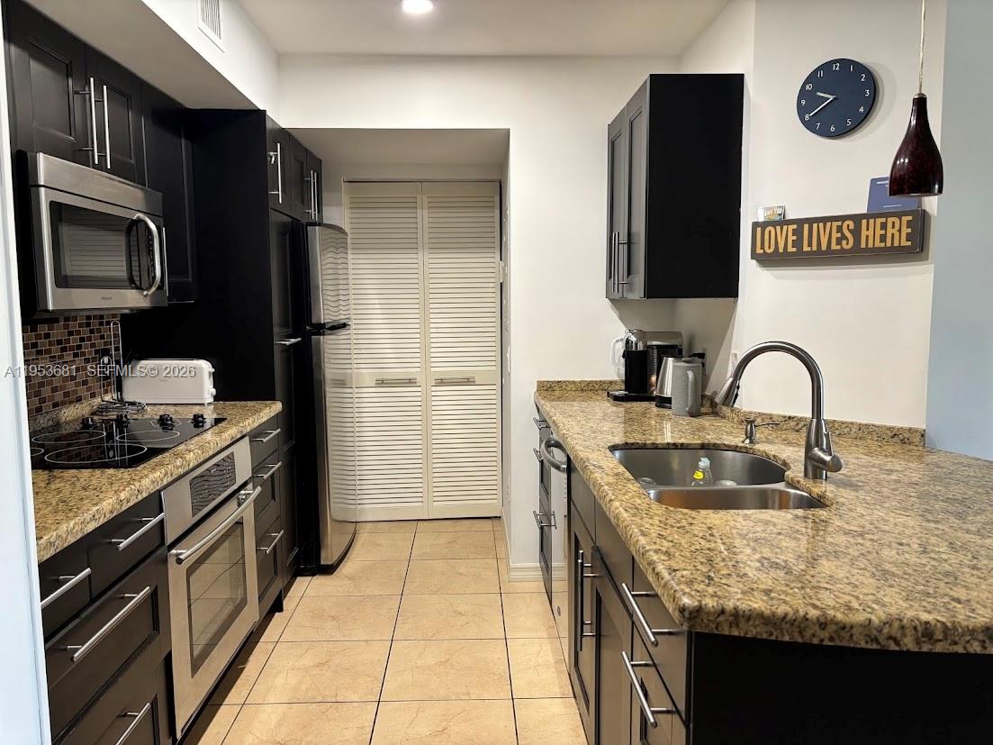 460 S Park Rd # 303 Unit: 6-303