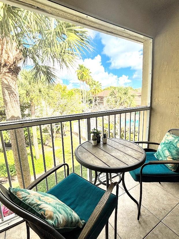 460 S Park Rd # 303 Unit: 6-303