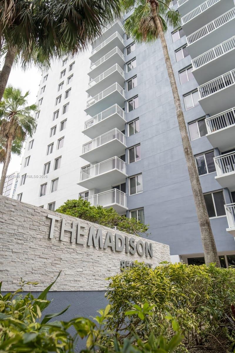 850 N Miami Ave Unit: W-402