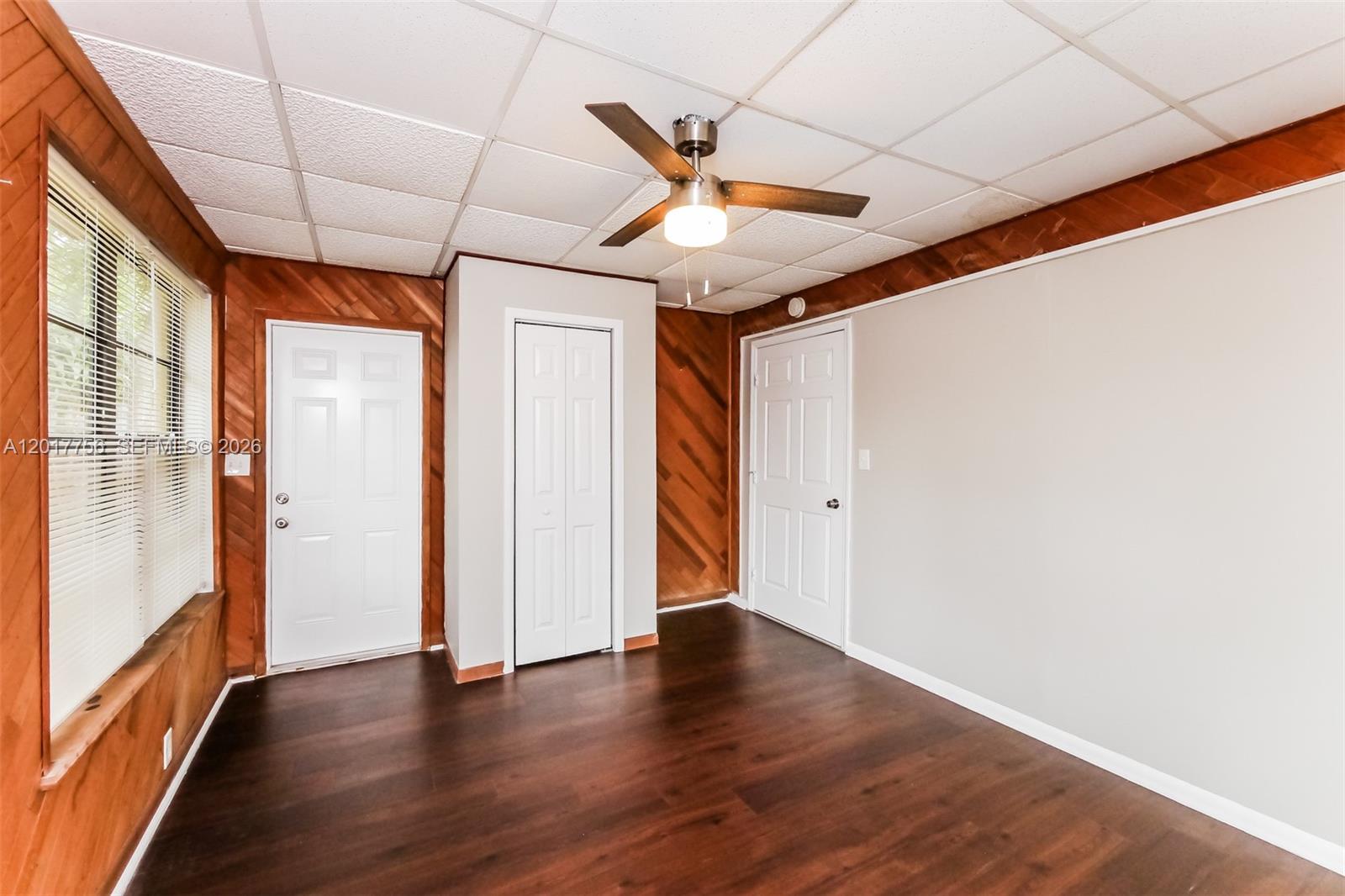 830 E Evanston Cir