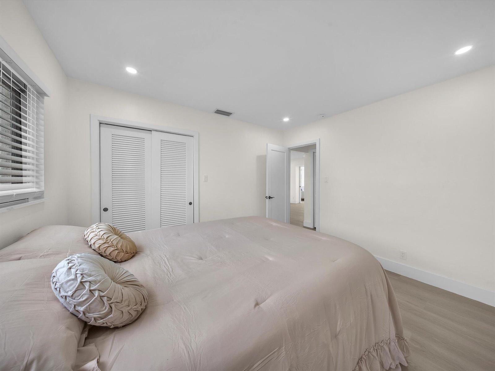 381 NE 43rd Court