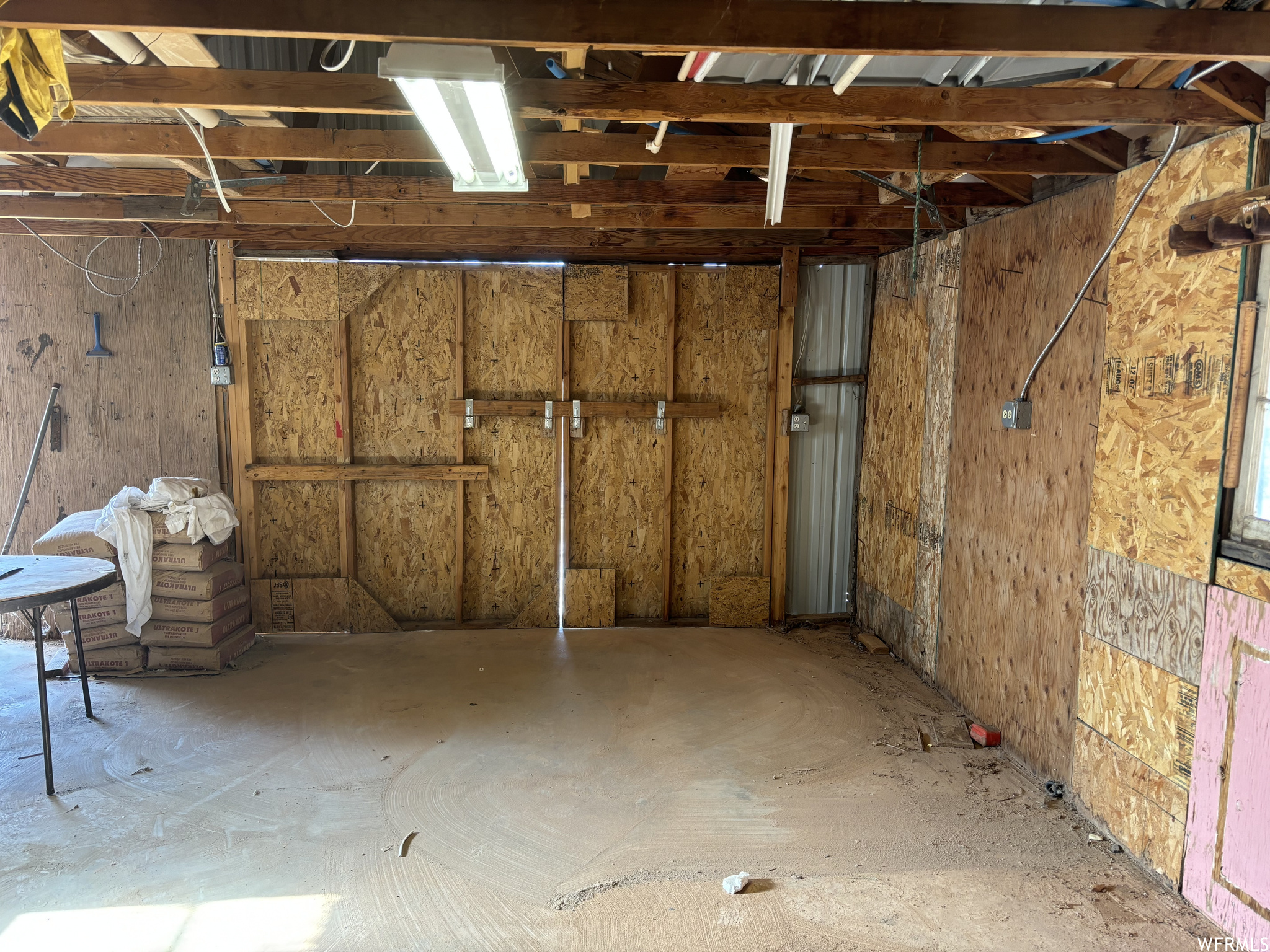 1982 CEDAR MESA CT