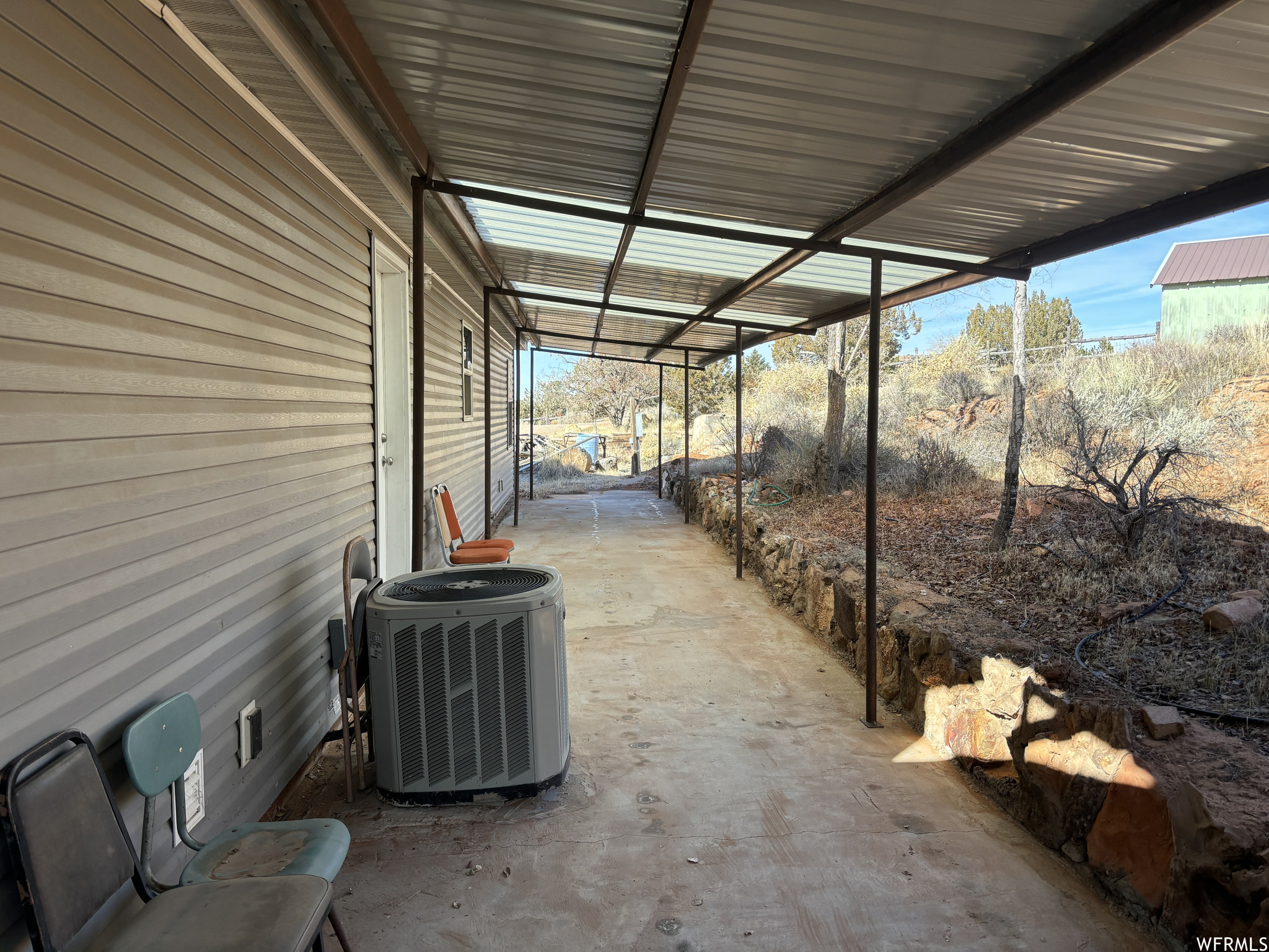 1982 CEDAR MESA CT