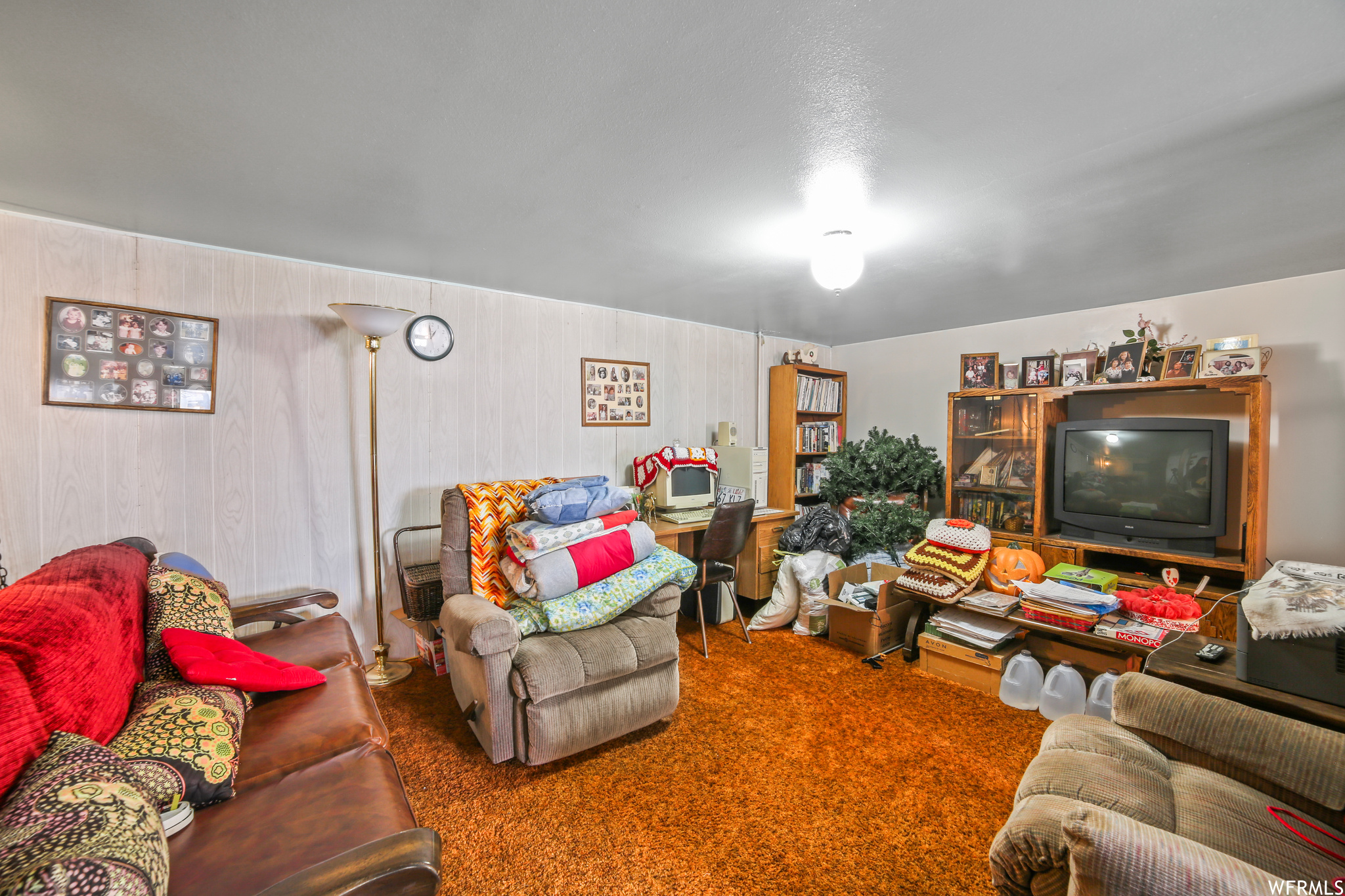 122 E MARKLE