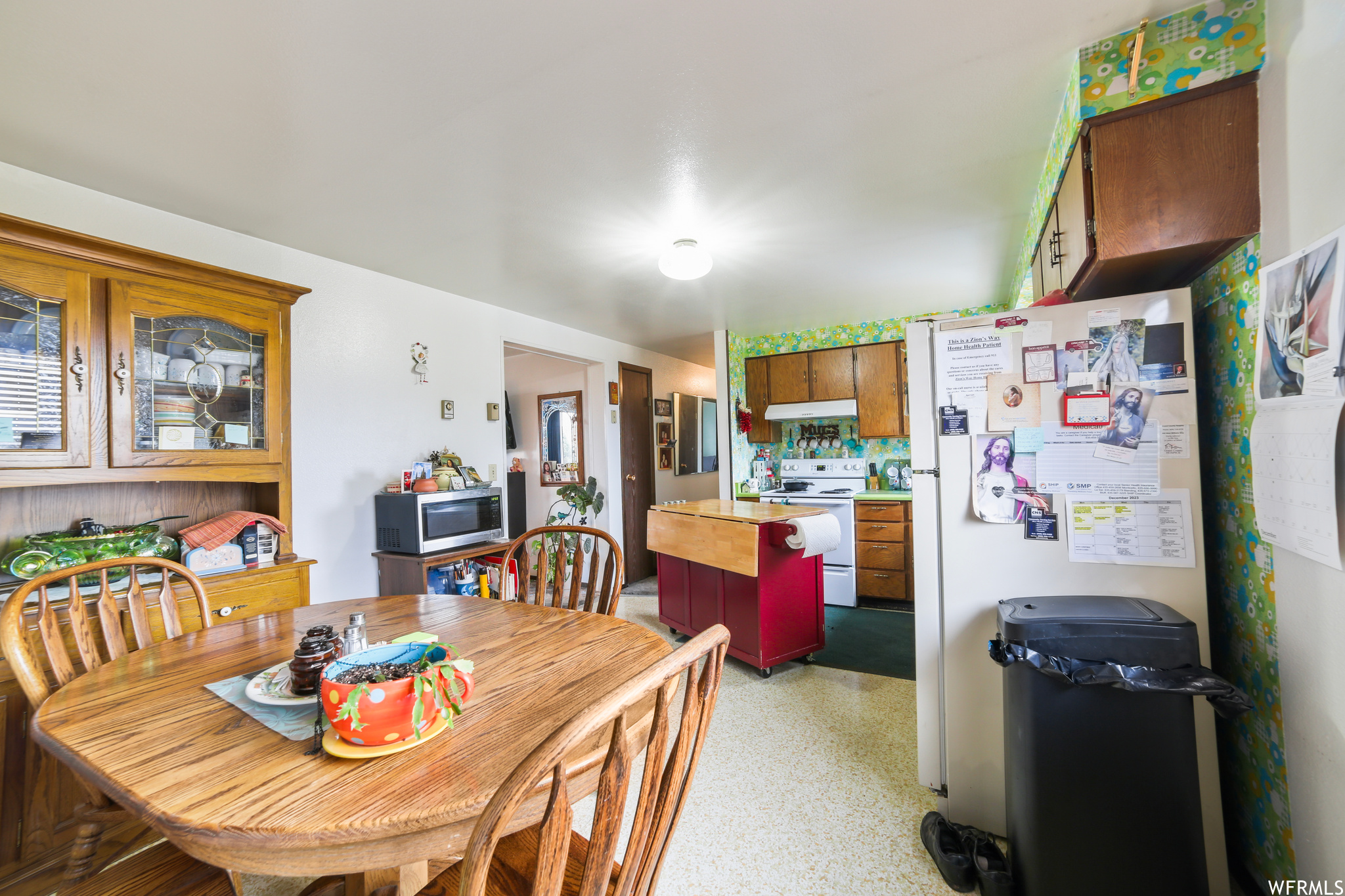 122 E MARKLE