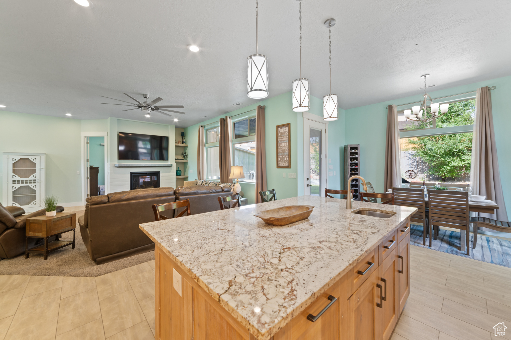 2251 RIO VERDE