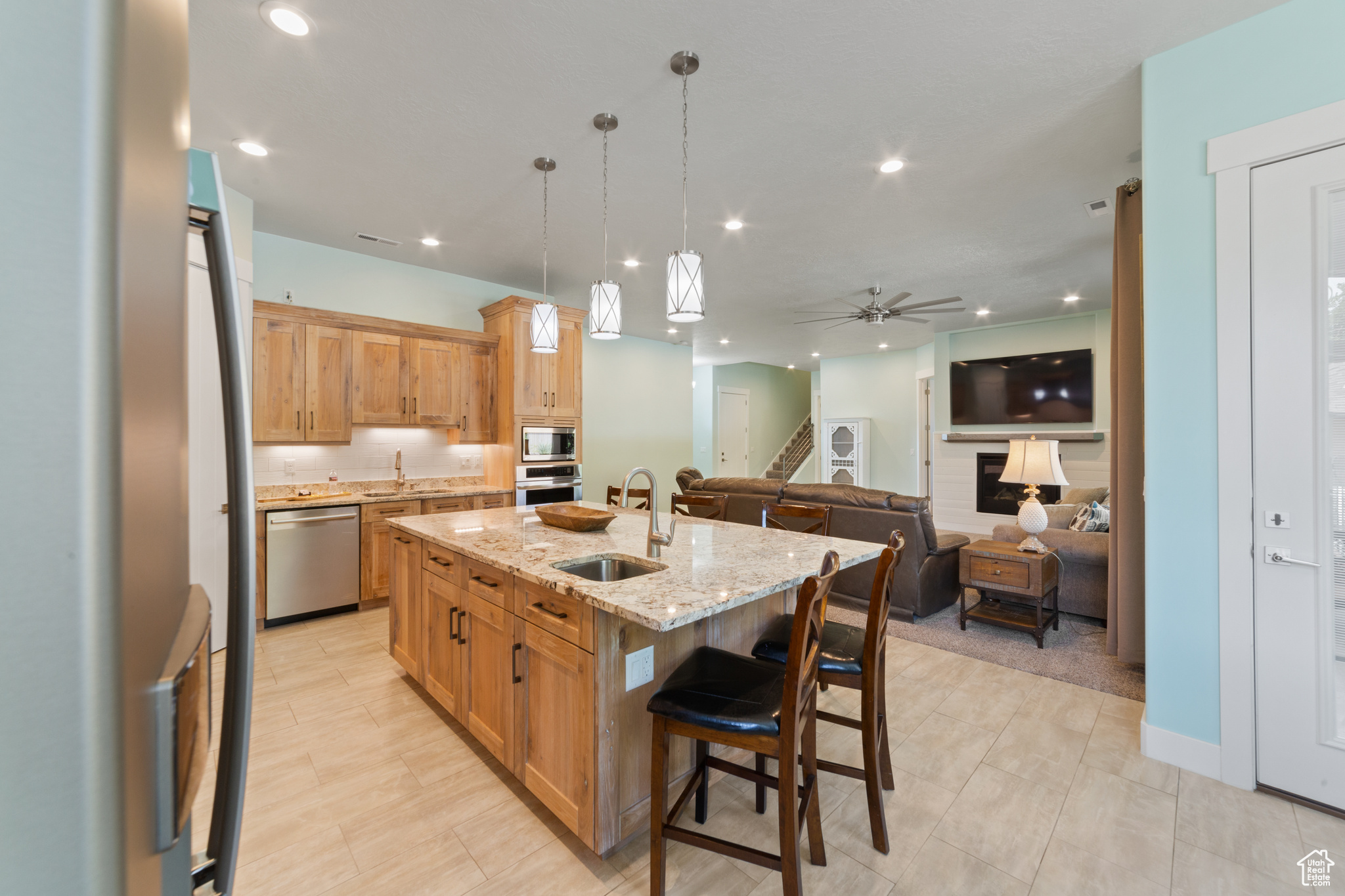 2251 RIO VERDE