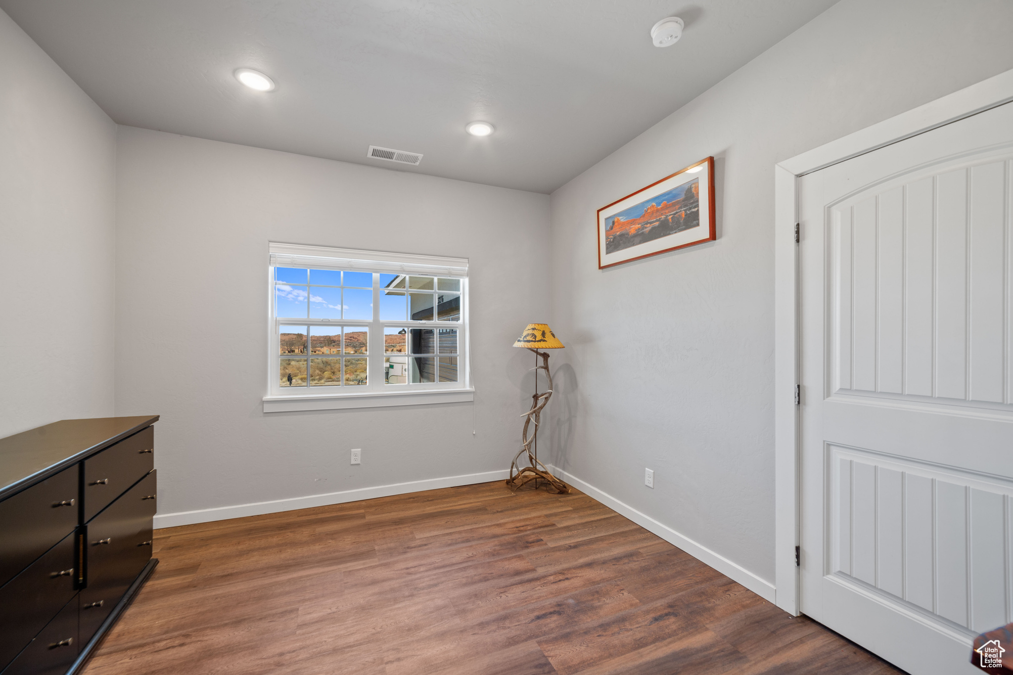 3276 E DESERT WILLOW