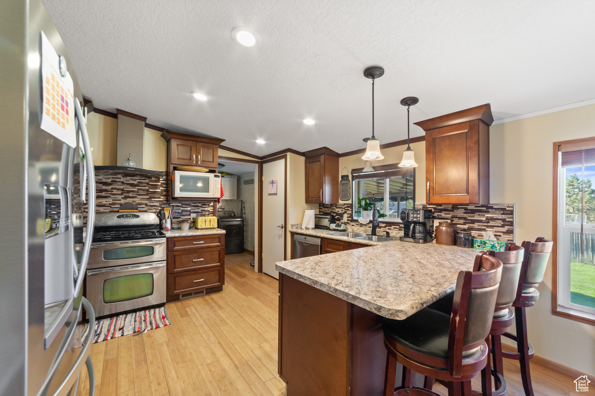 4742 ZIMMERMAN LN