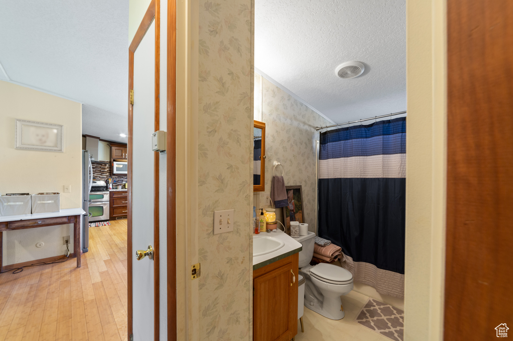 4742 ZIMMERMAN LN