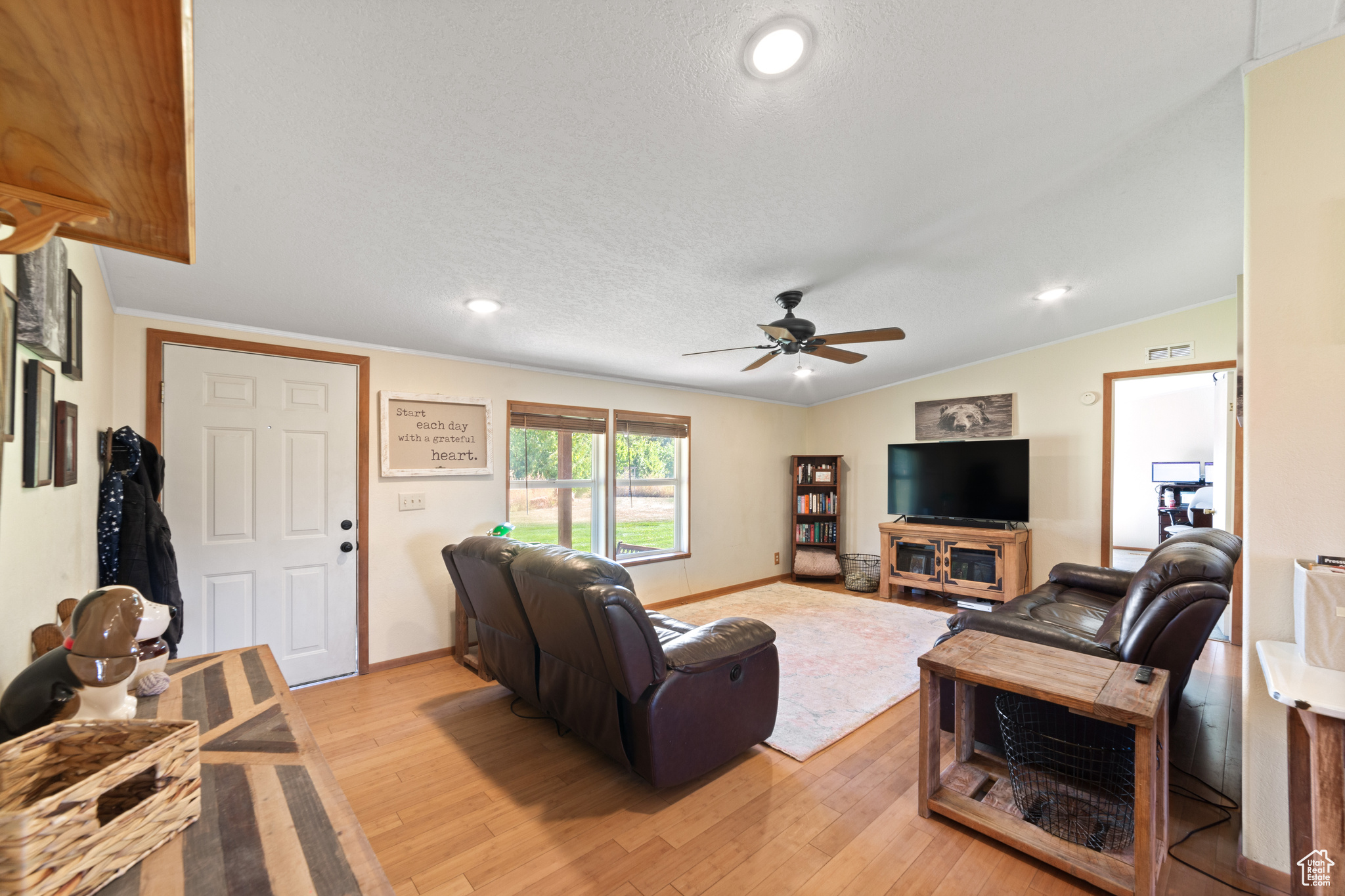 4742 ZIMMERMAN LN
