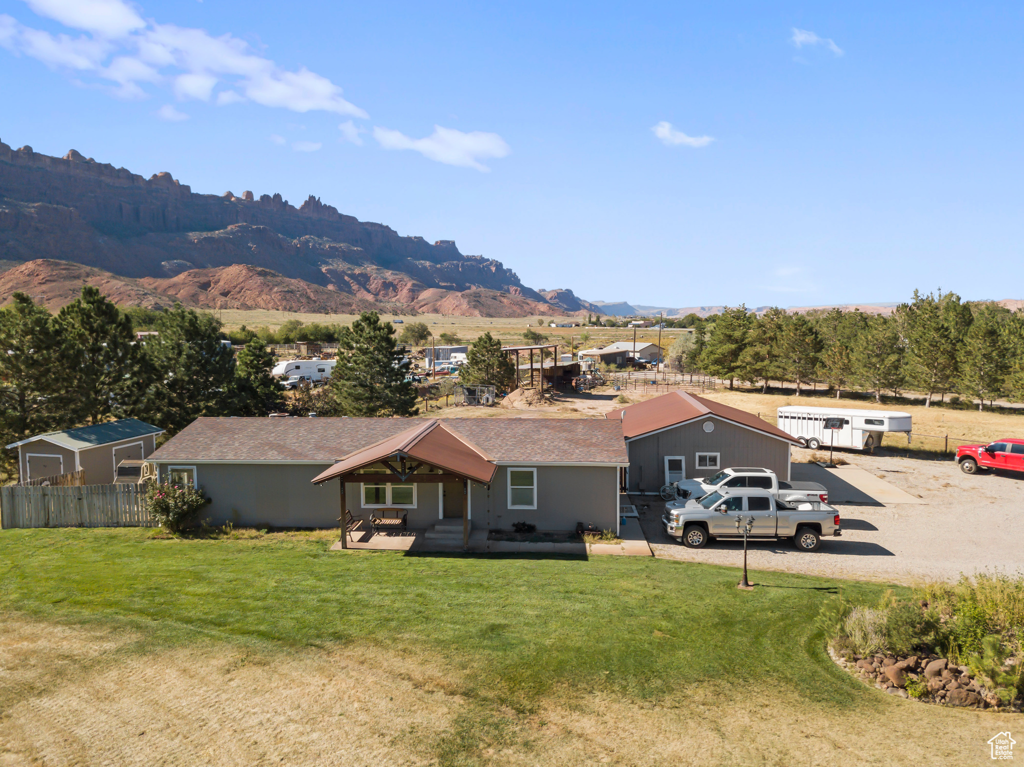 4742 ZIMMERMAN LN
