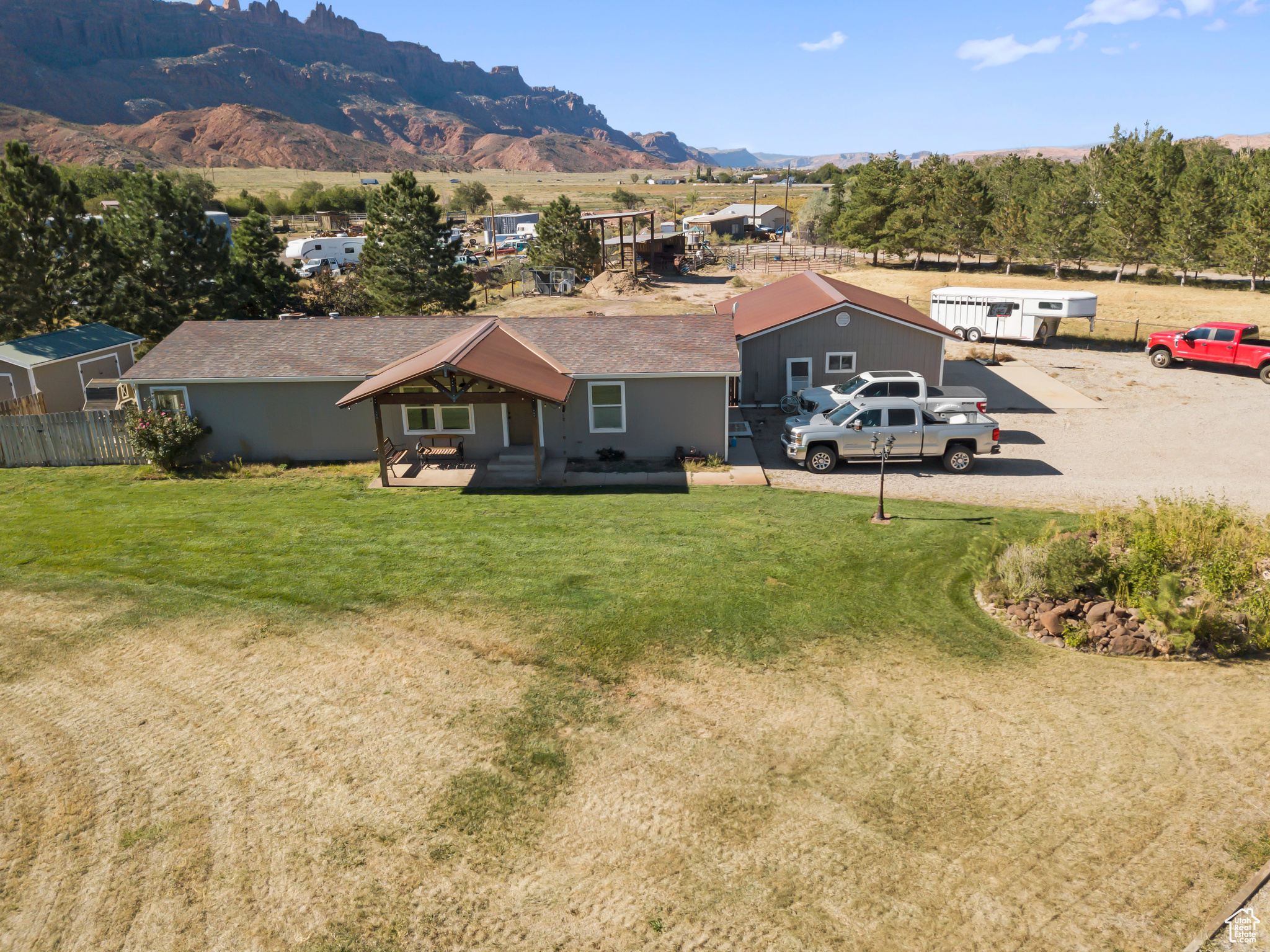 4742 ZIMMERMAN LN