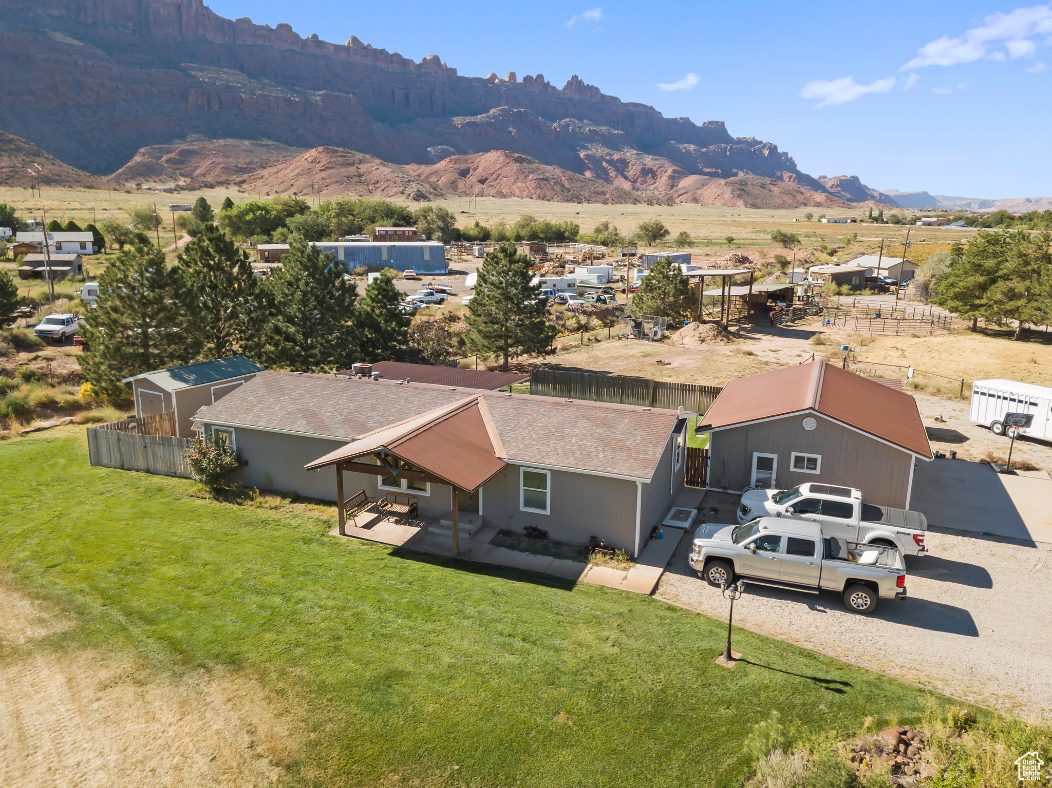 4742 ZIMMERMAN LN