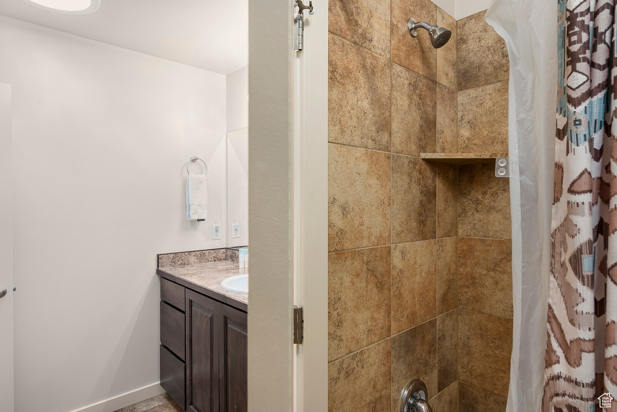 3862 DESERT WILLOW CIR #6-A8