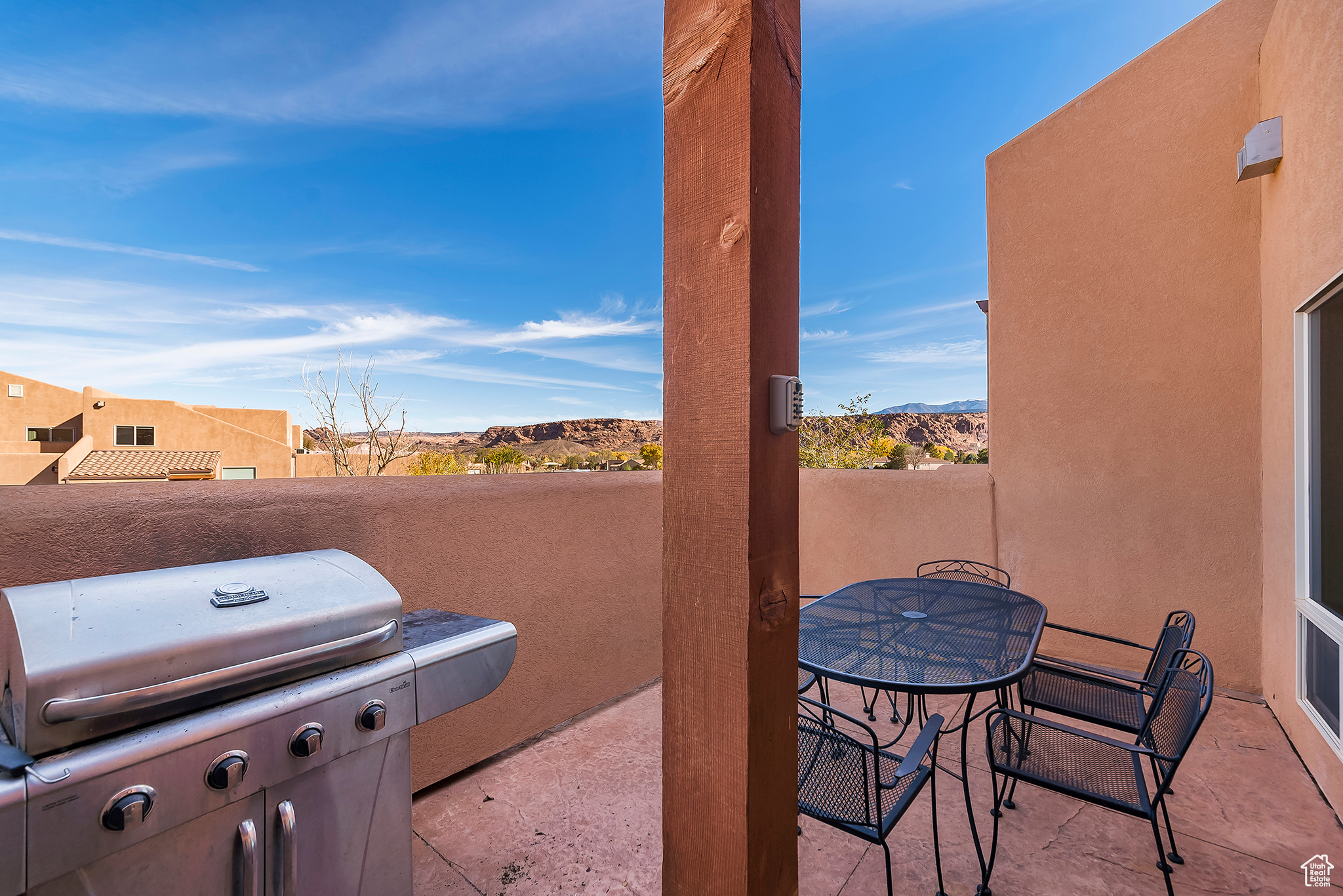 3862 DESERT WILLOW CIR #6-A8