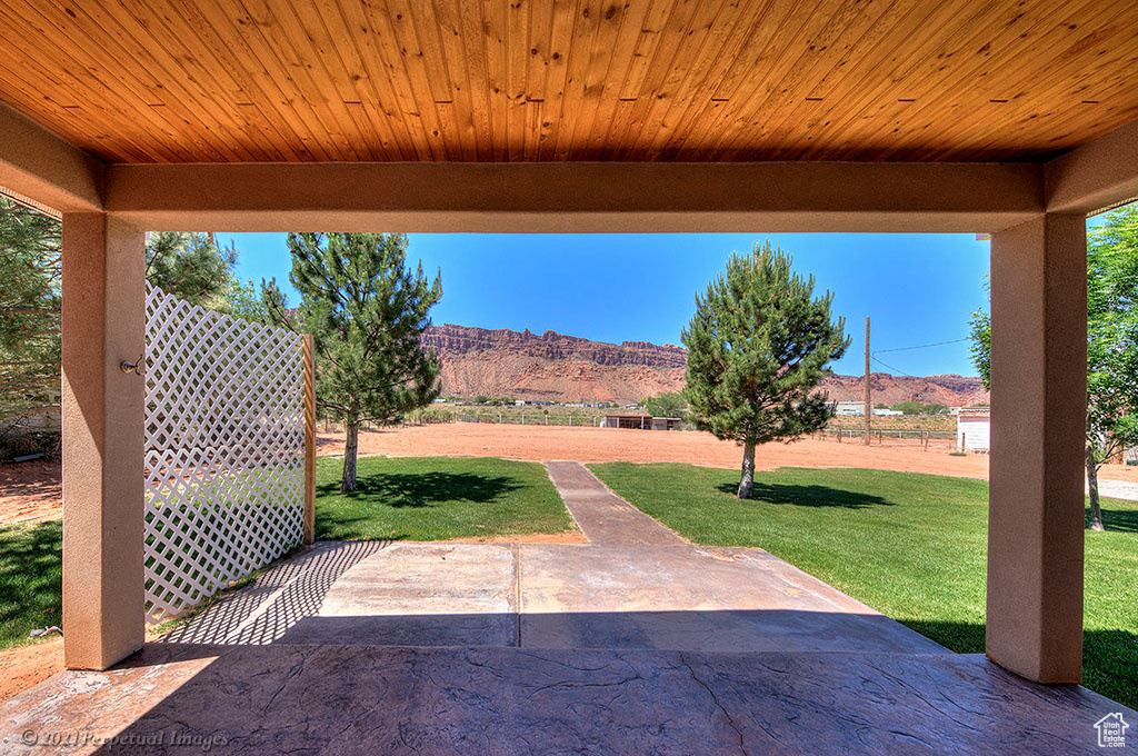 2304 SPANISH VALLEY DR