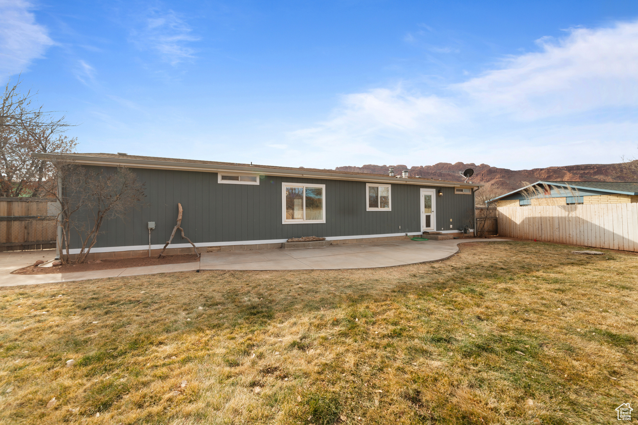 112 ARBOR DR