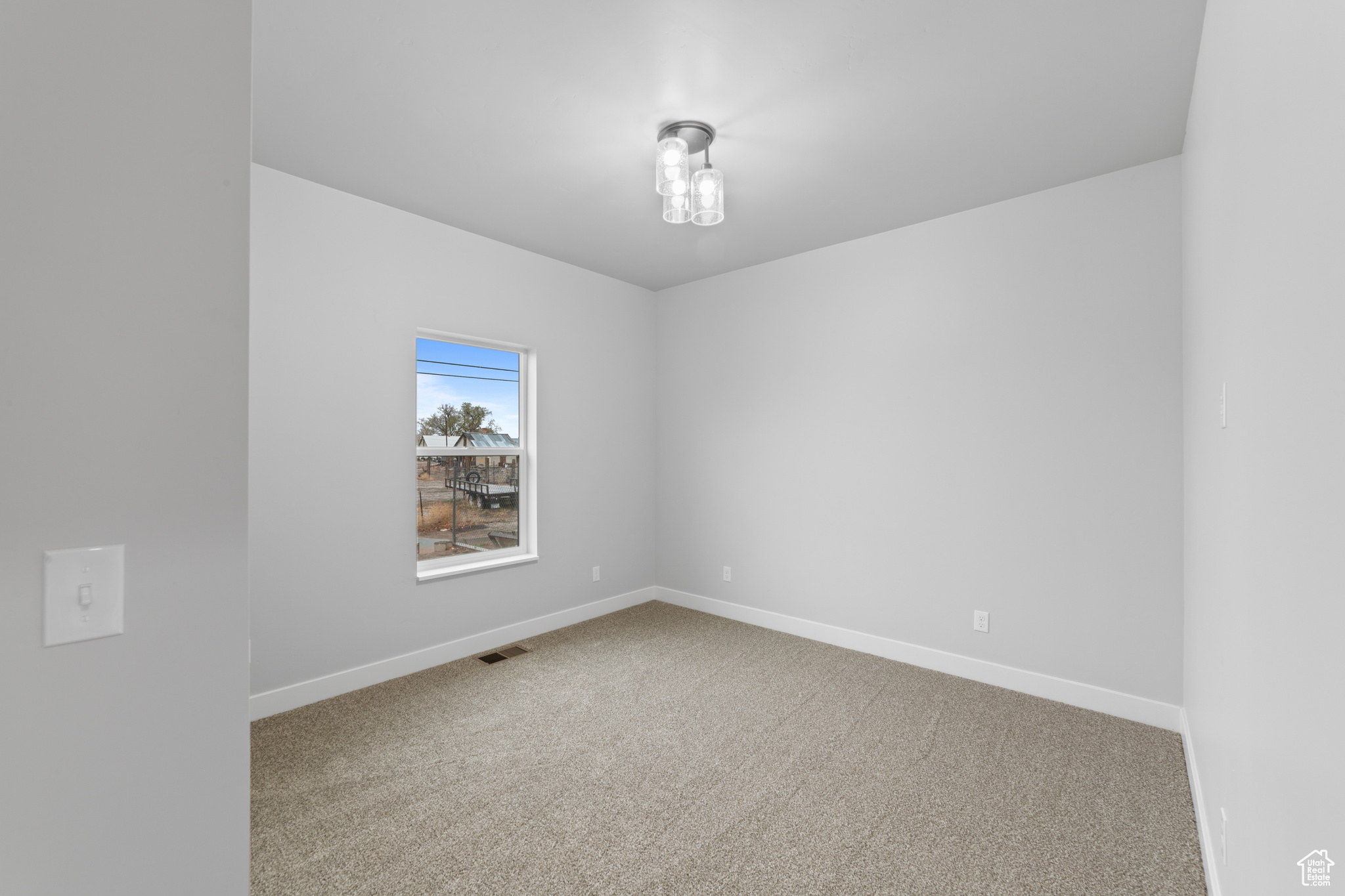 245 E TIDWELL AVE #5