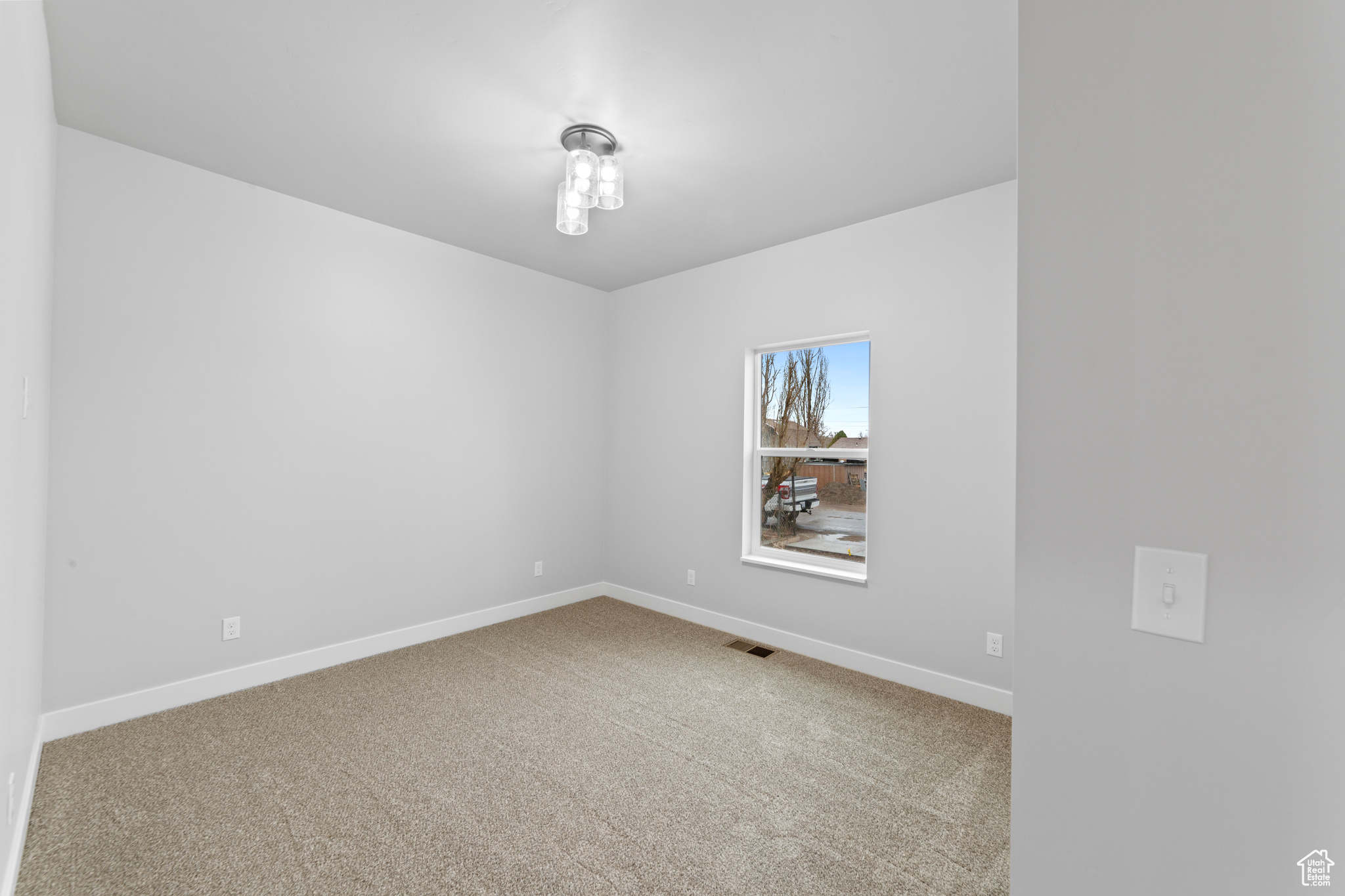 245 E TIDWELL AVE #5