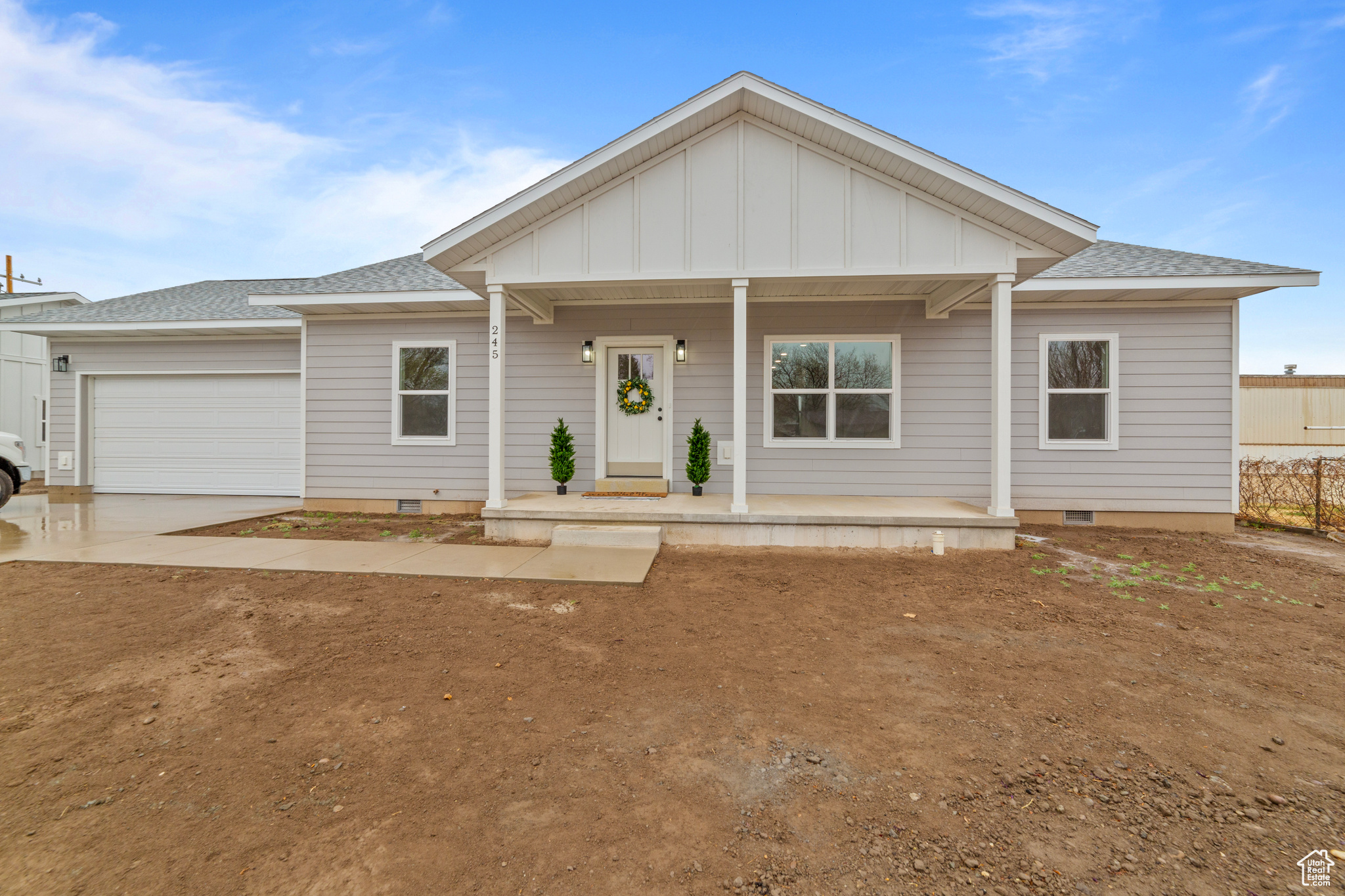 245 E TIDWELL AVE #5
