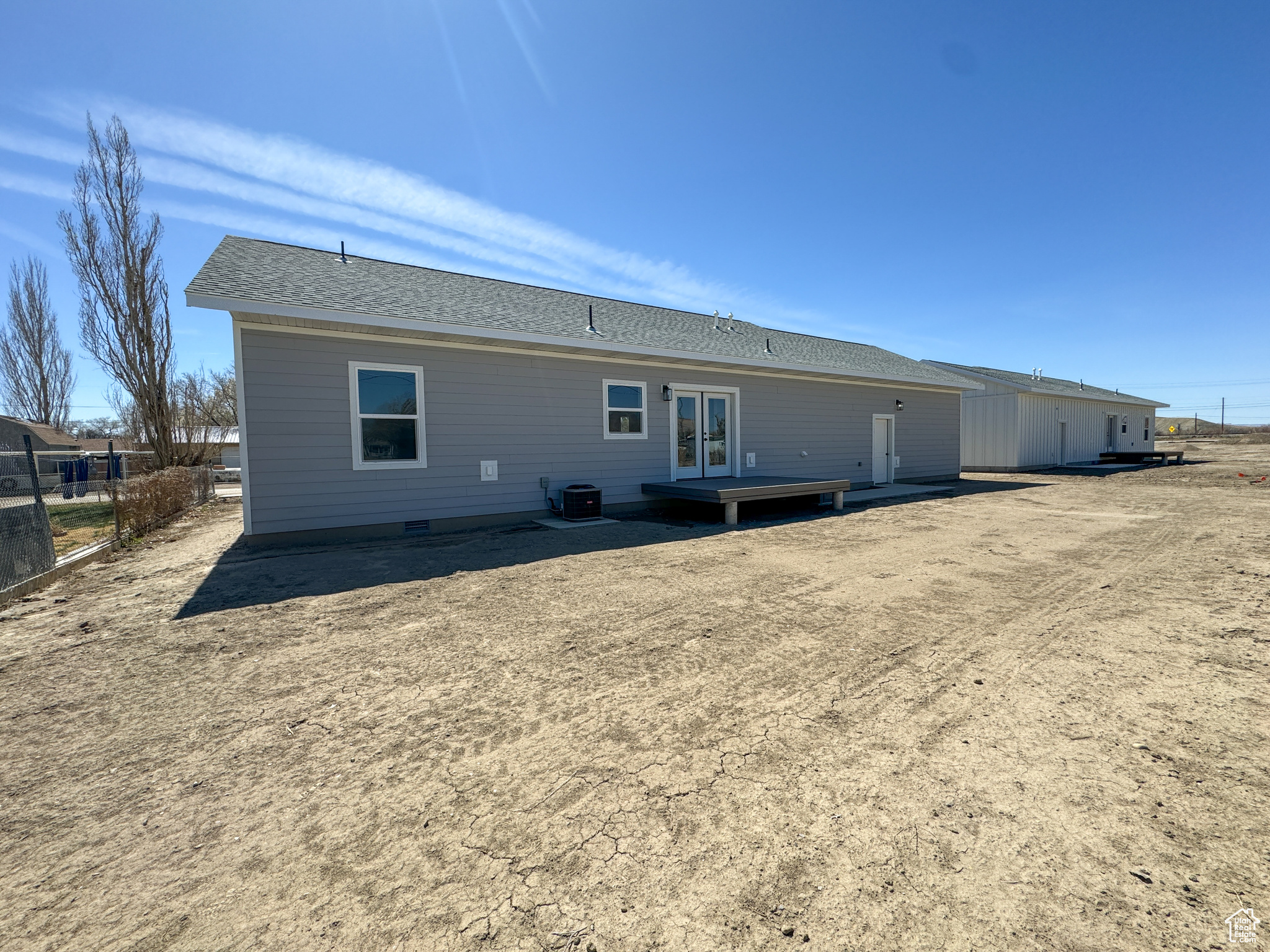 245 E TIDWELL AVE #5
