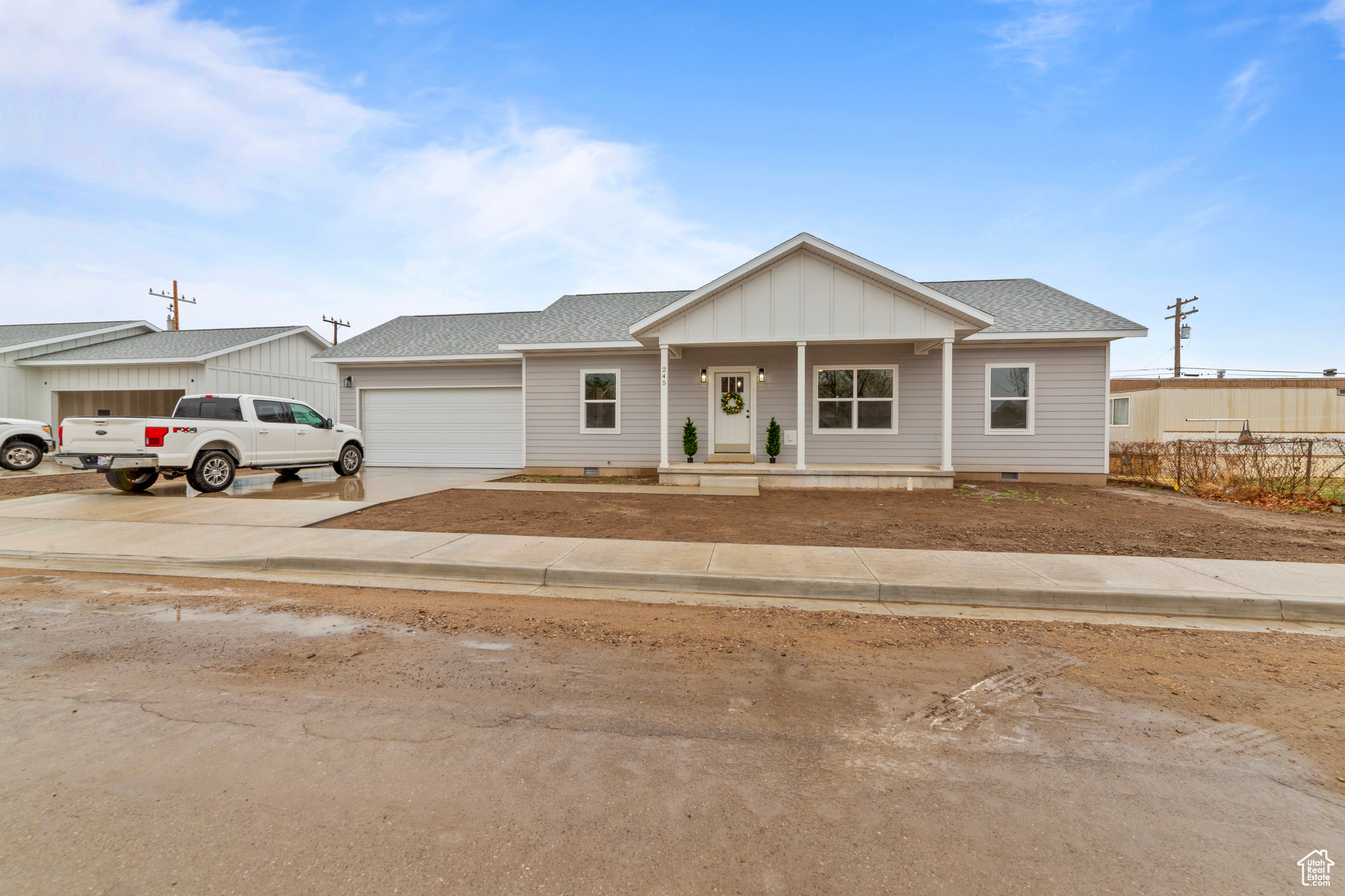 245 E TIDWELL AVE #5