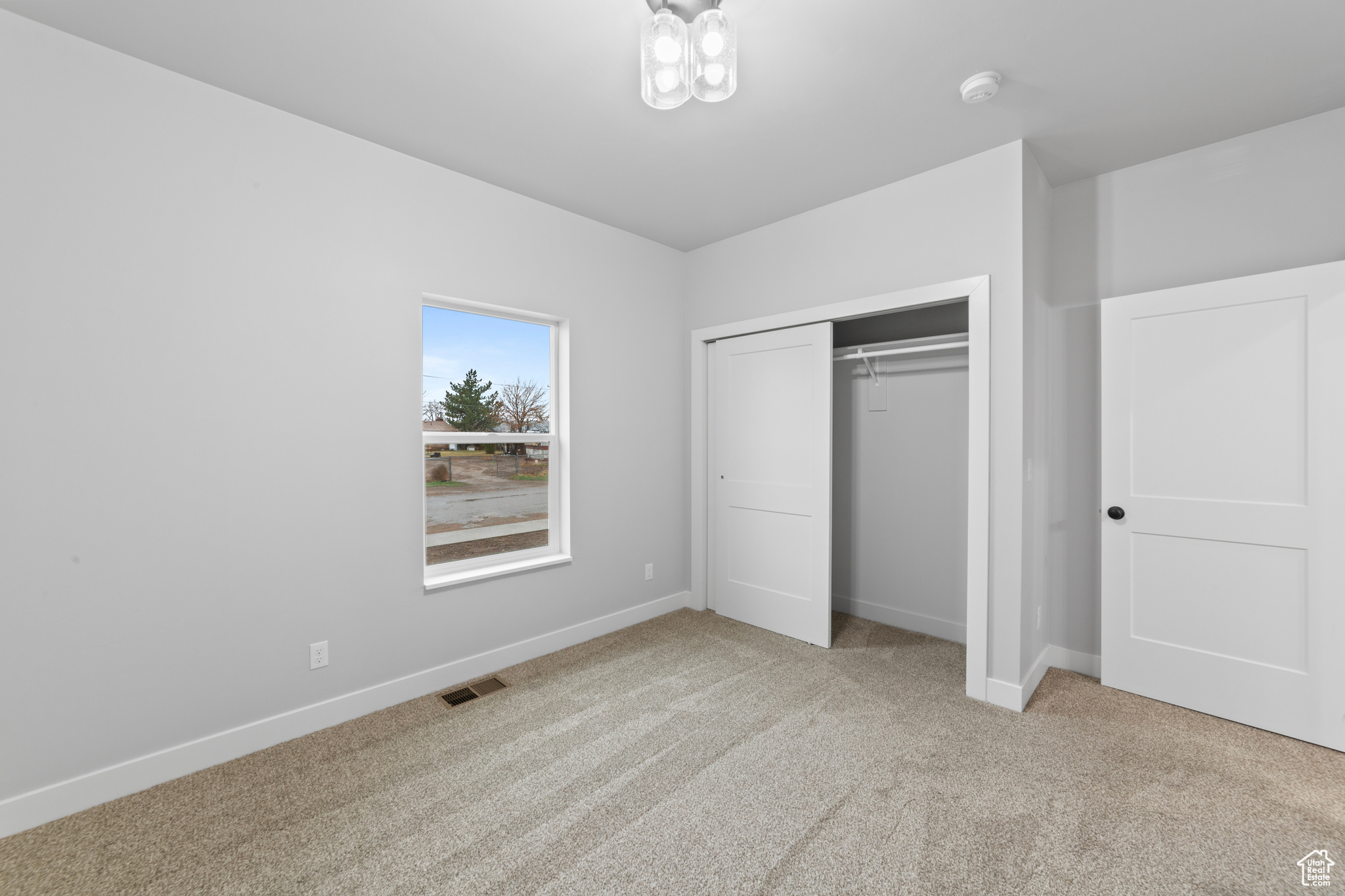 245 E TIDWELL AVE #5