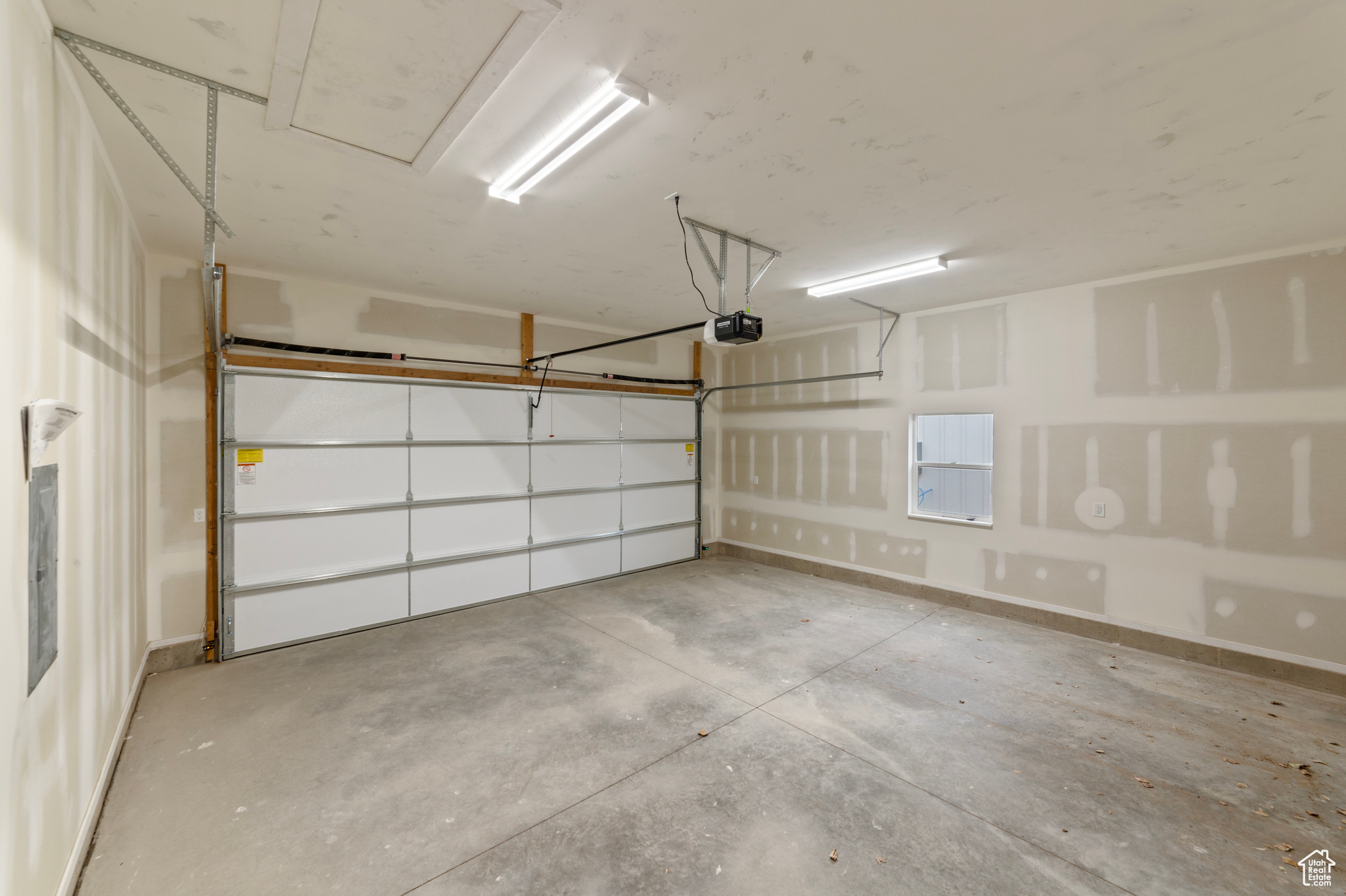 245 E TIDWELL AVE #5