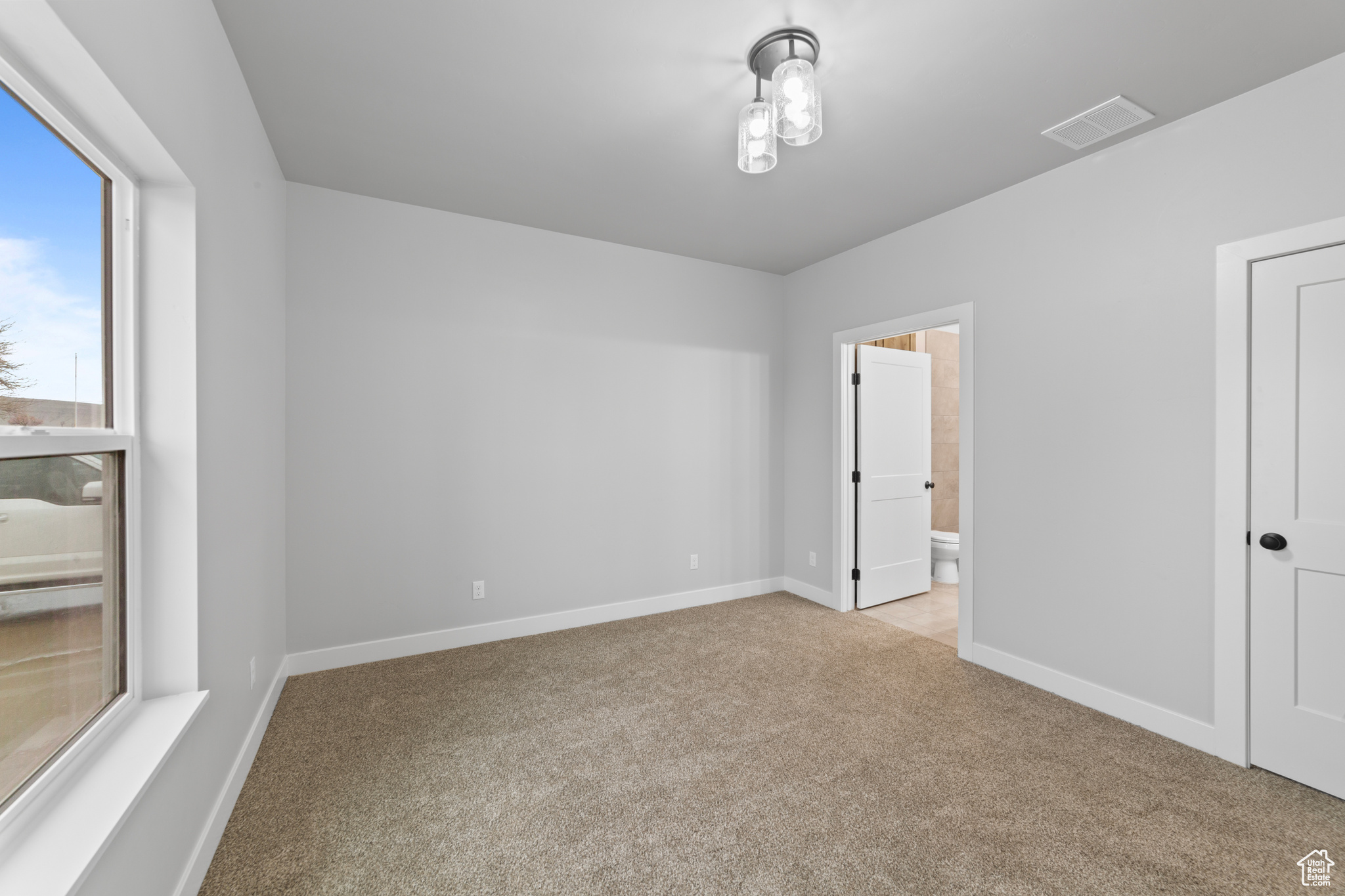 245 E TIDWELL AVE #5
