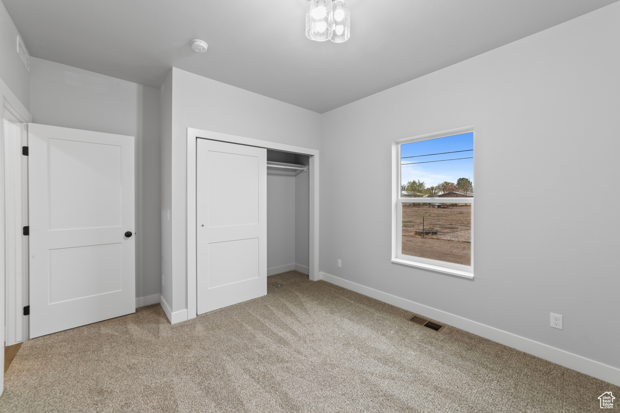 245 E TIDWELL AVE #5