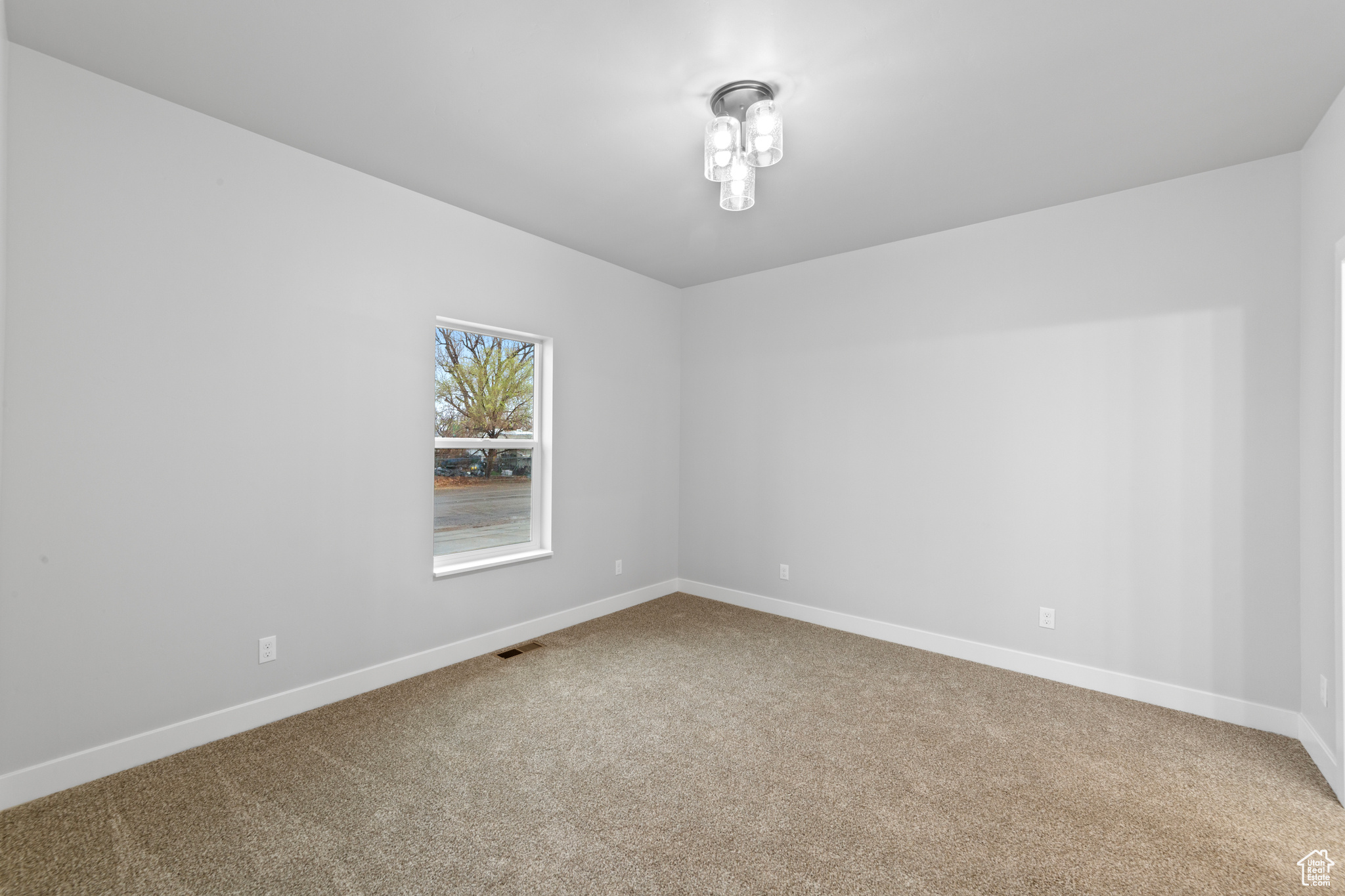 245 E TIDWELL AVE #5