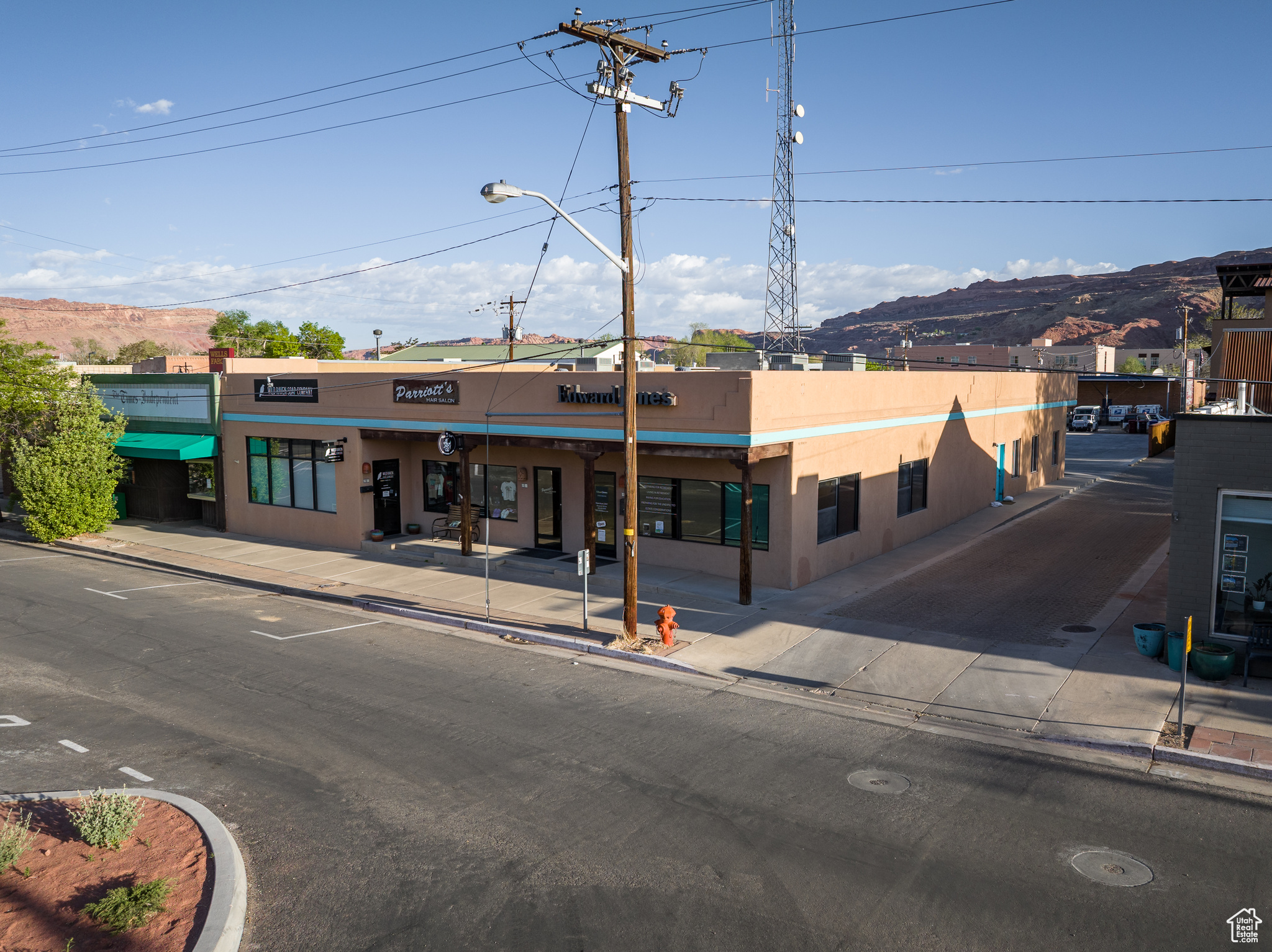 45 E CENTER ST