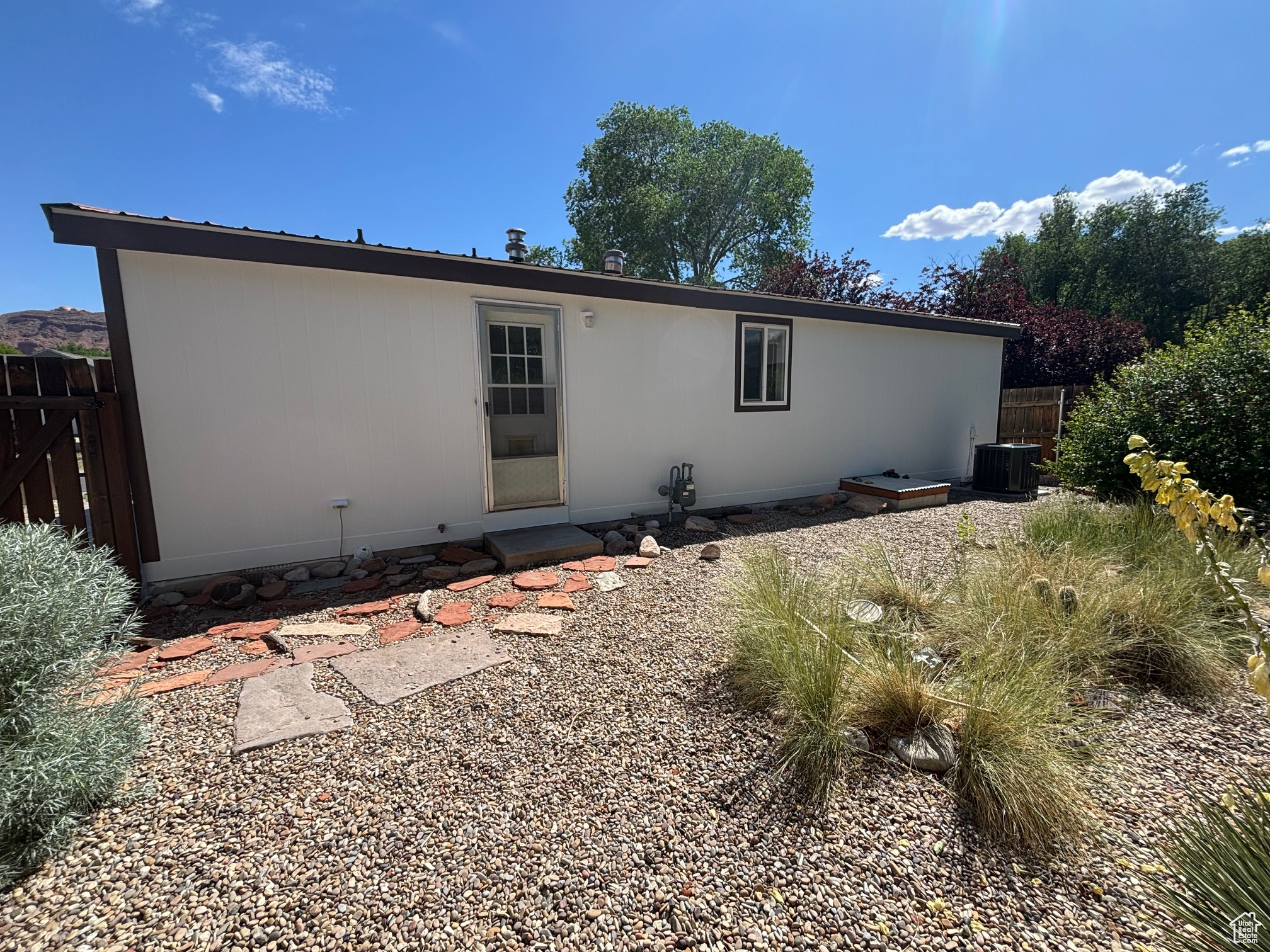 380 PORTAL VISTA LOOP