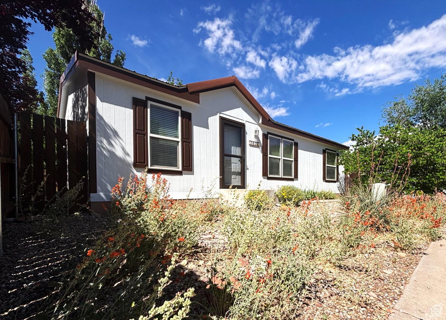 380 PORTAL VISTA LOOP