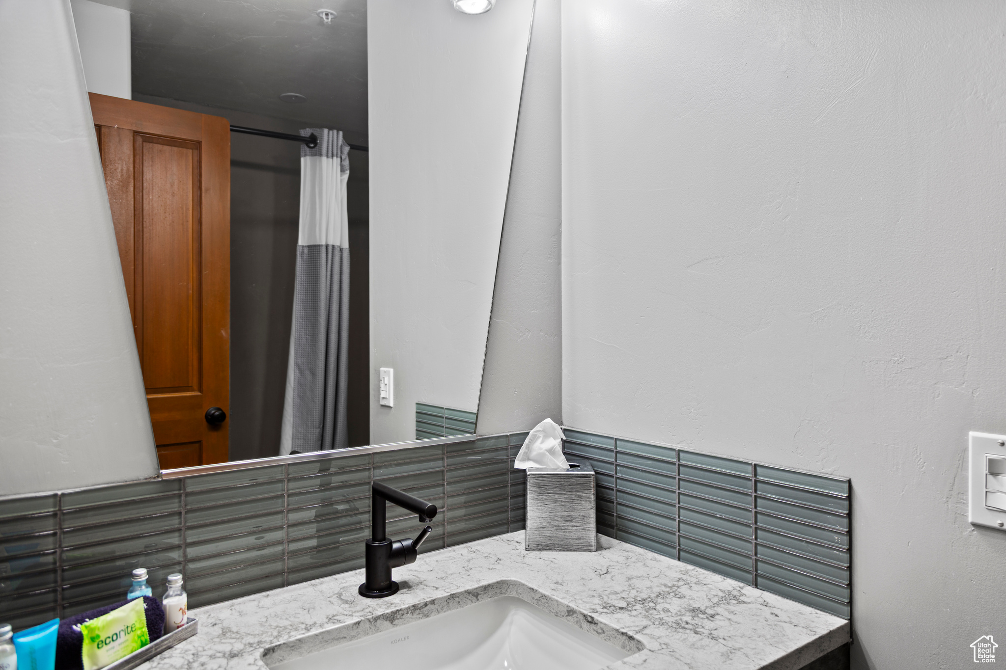 212 100 WEST 200 #212