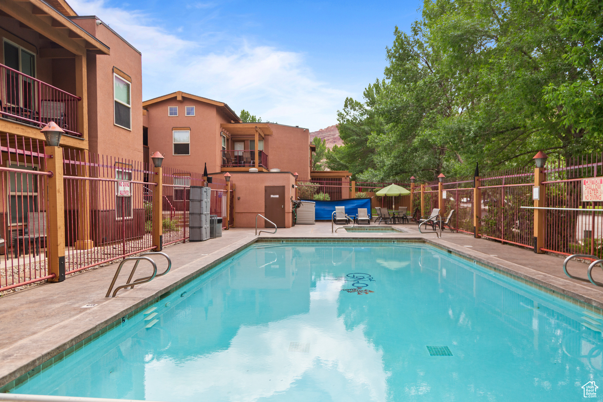 212 100 WEST 200 #212