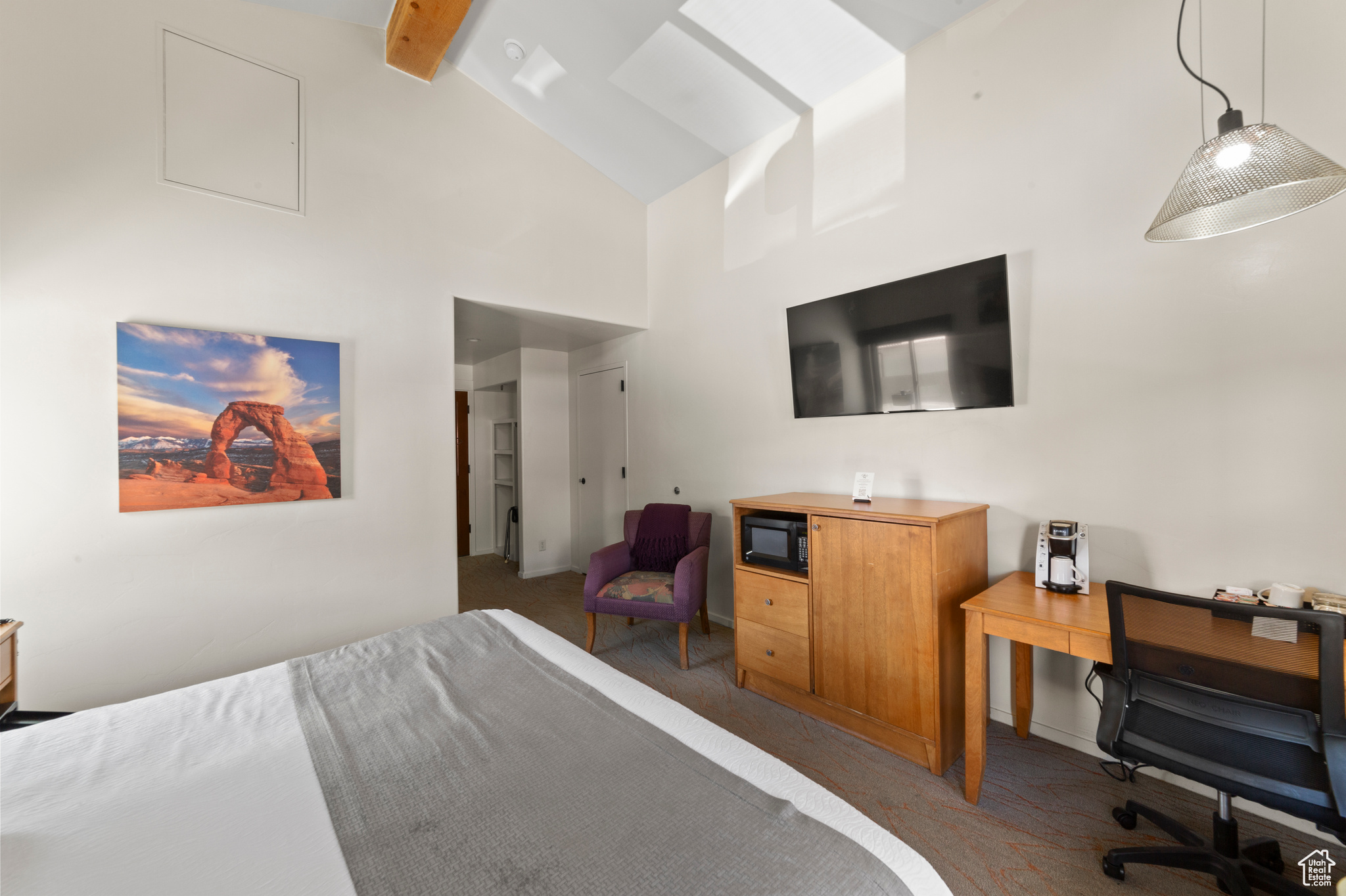 212 100 WEST 200 #212