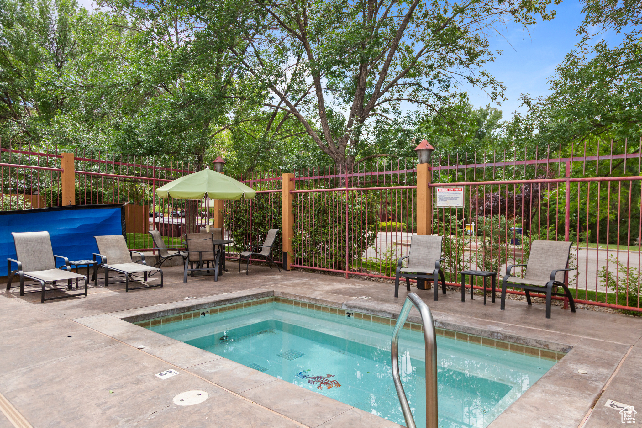 212 100 WEST 200 #212