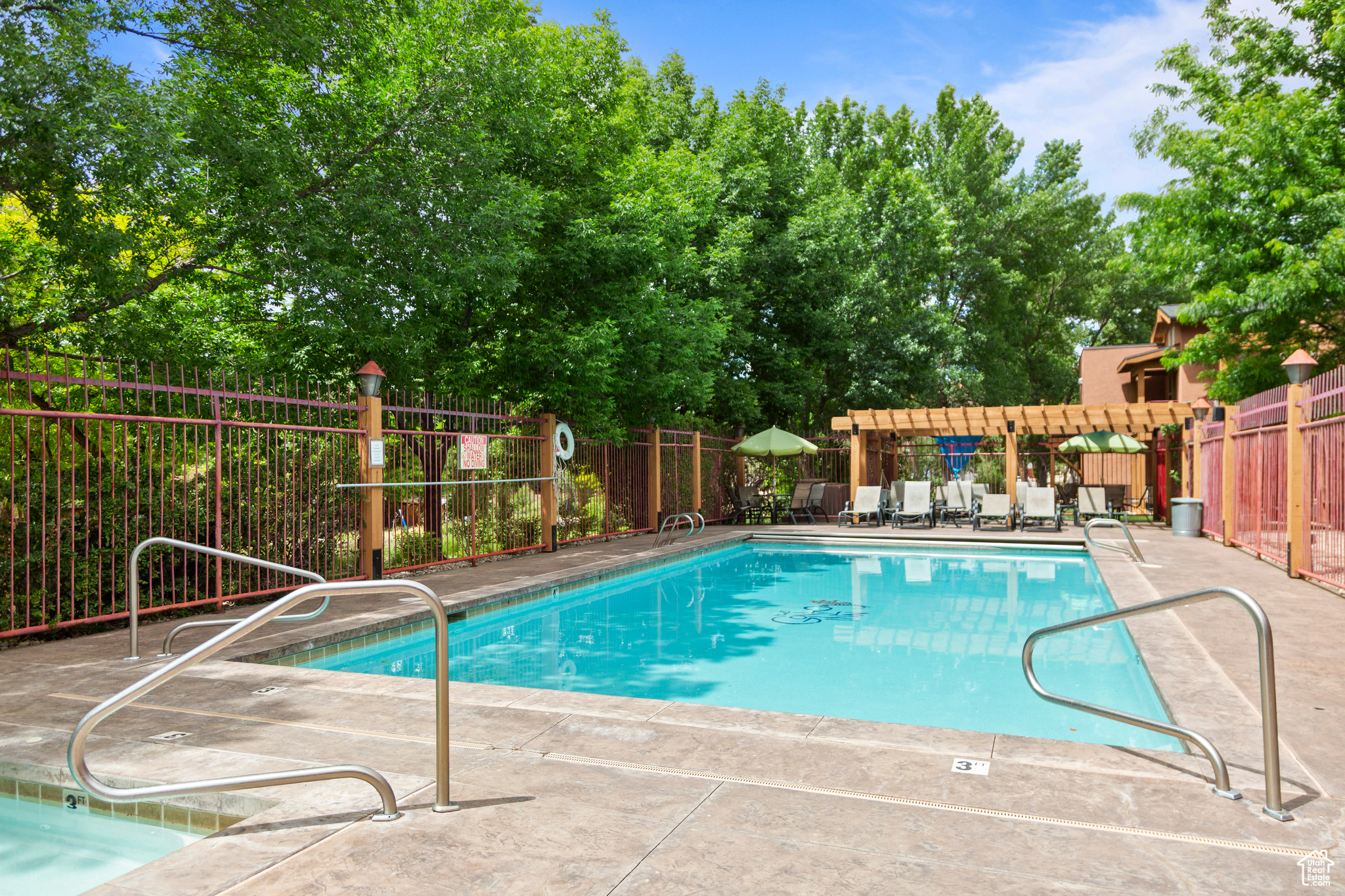 212 100 WEST 200 #212