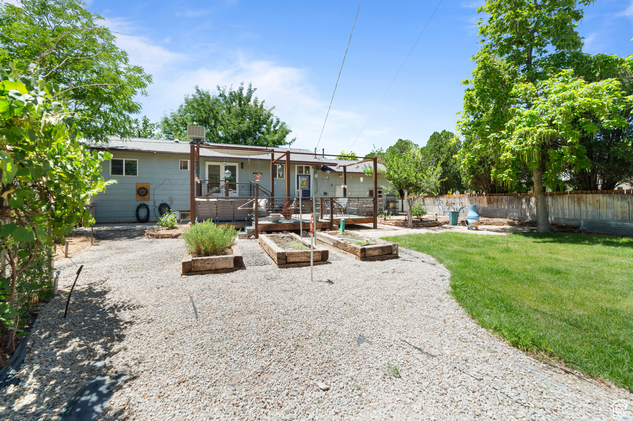 684 N MCCORMICK BLVD